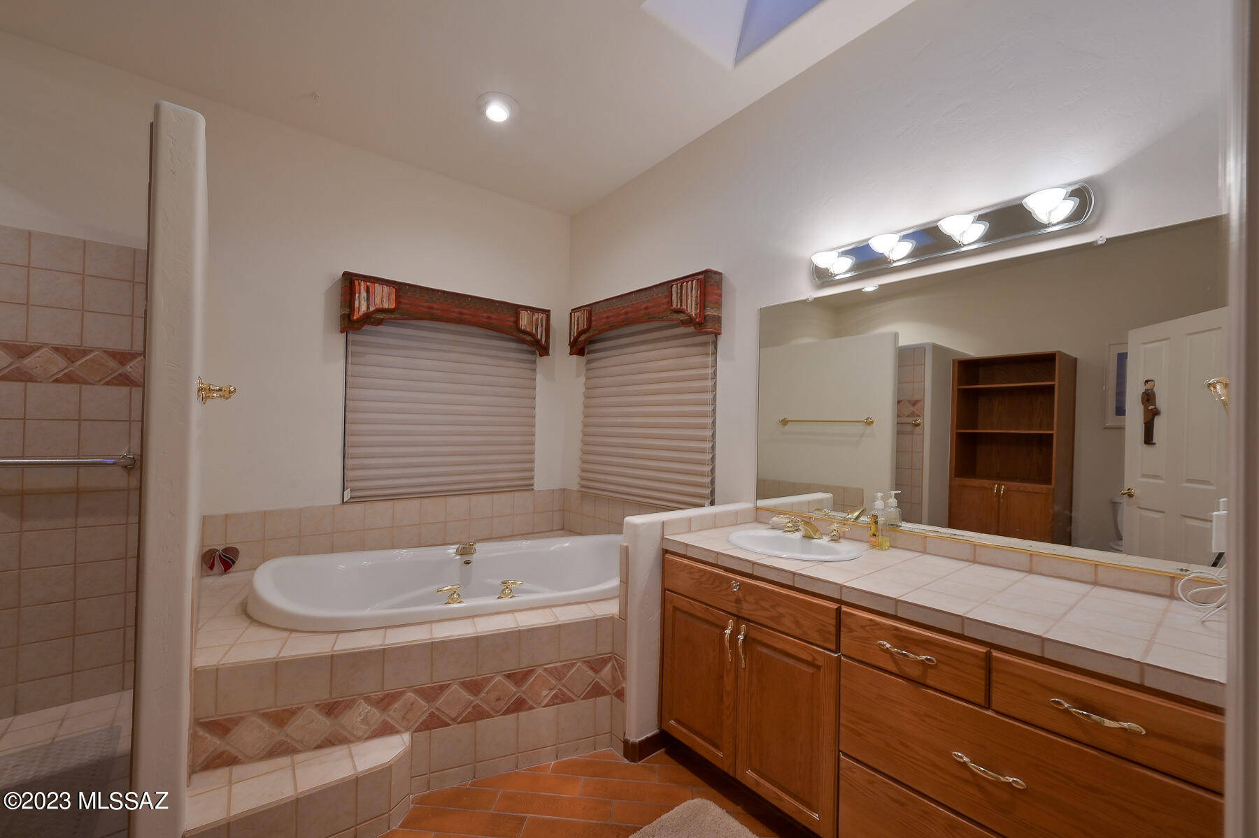 Coronado Country Club Est - Residential