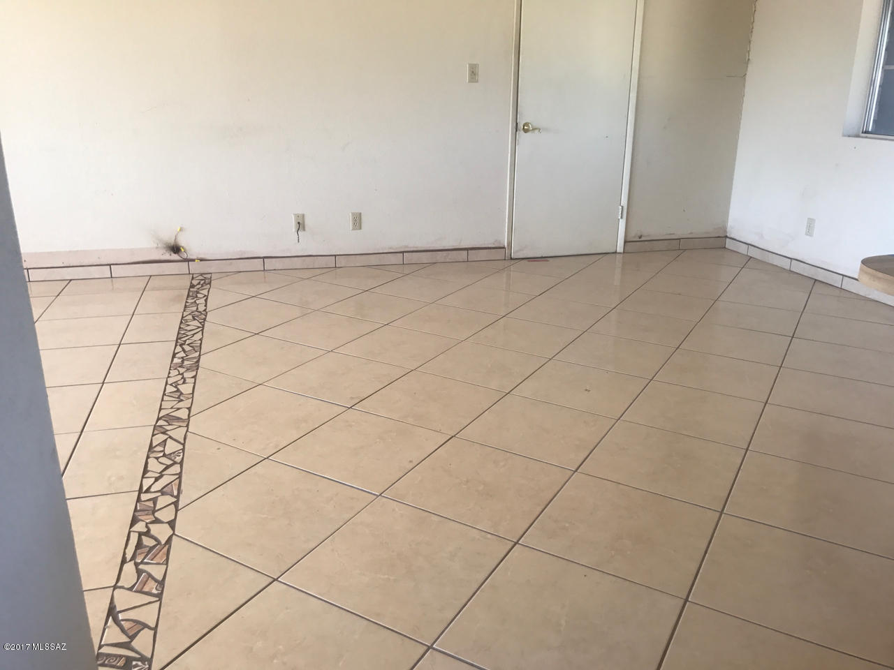 Mescal Lakes - Residential