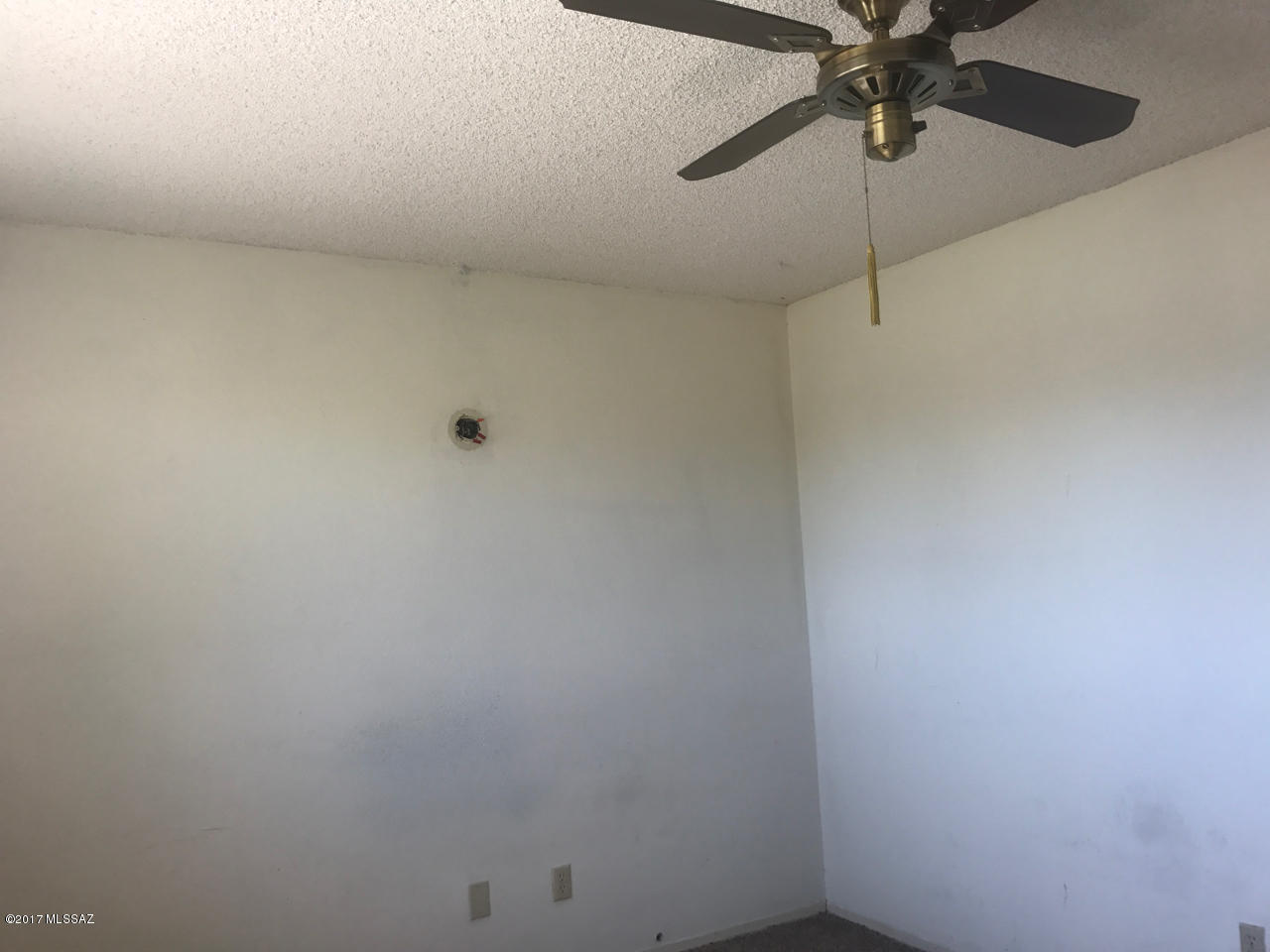 Mescal Lakes - Residential