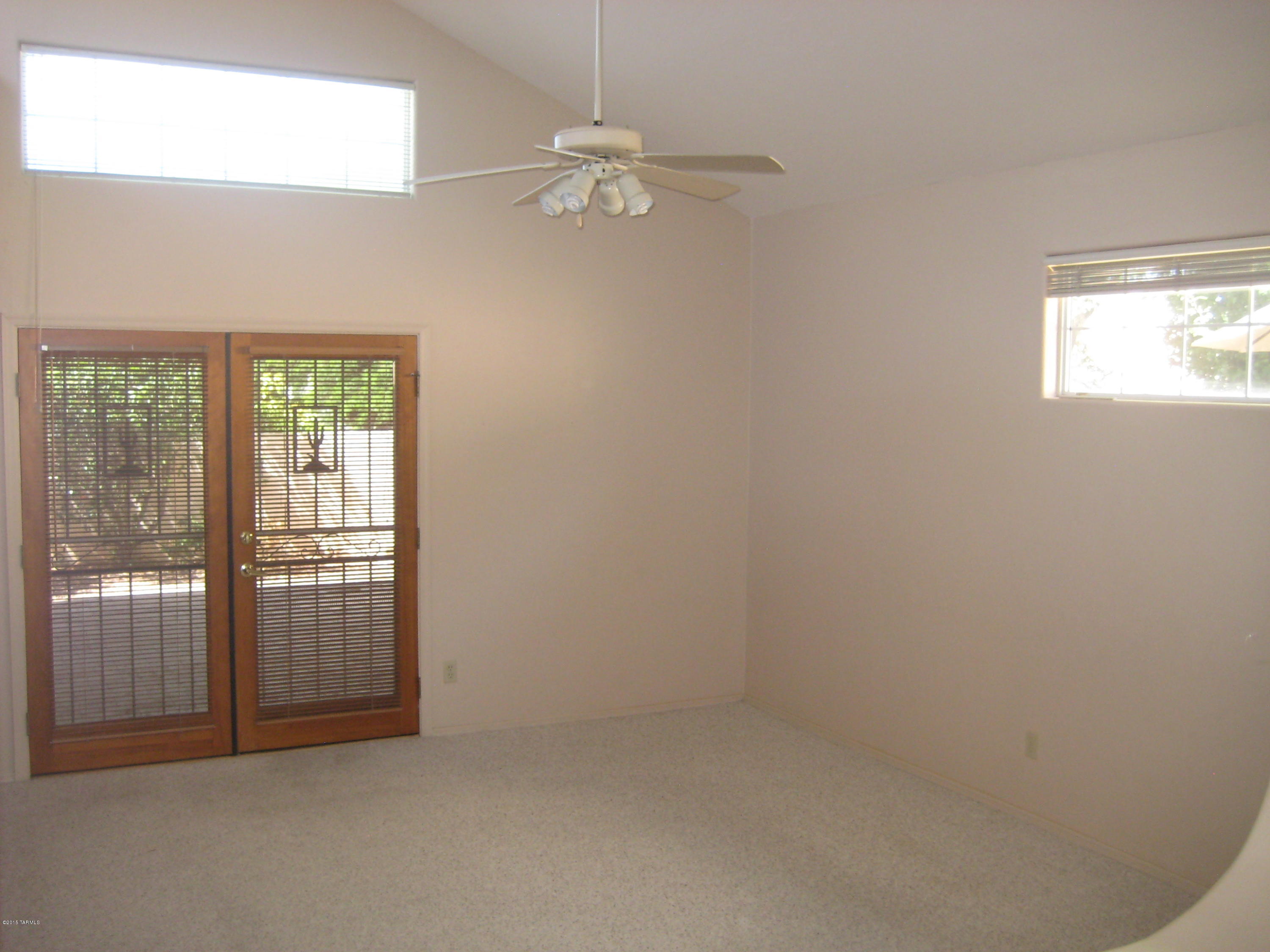 Sierra Catalina Estates (1-99) - Residential Lease