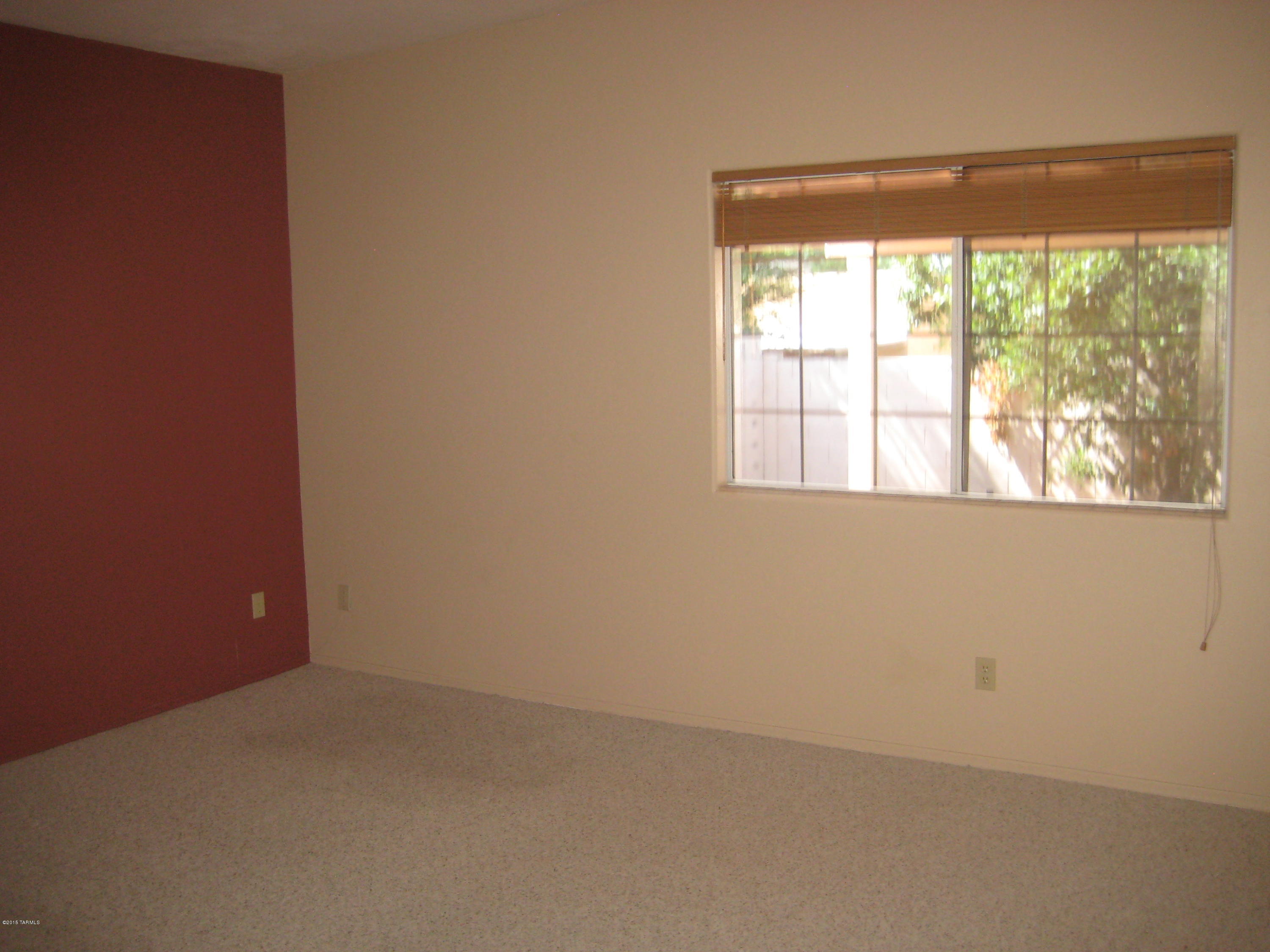 Sierra Catalina Estates (1-99) - Residential Lease