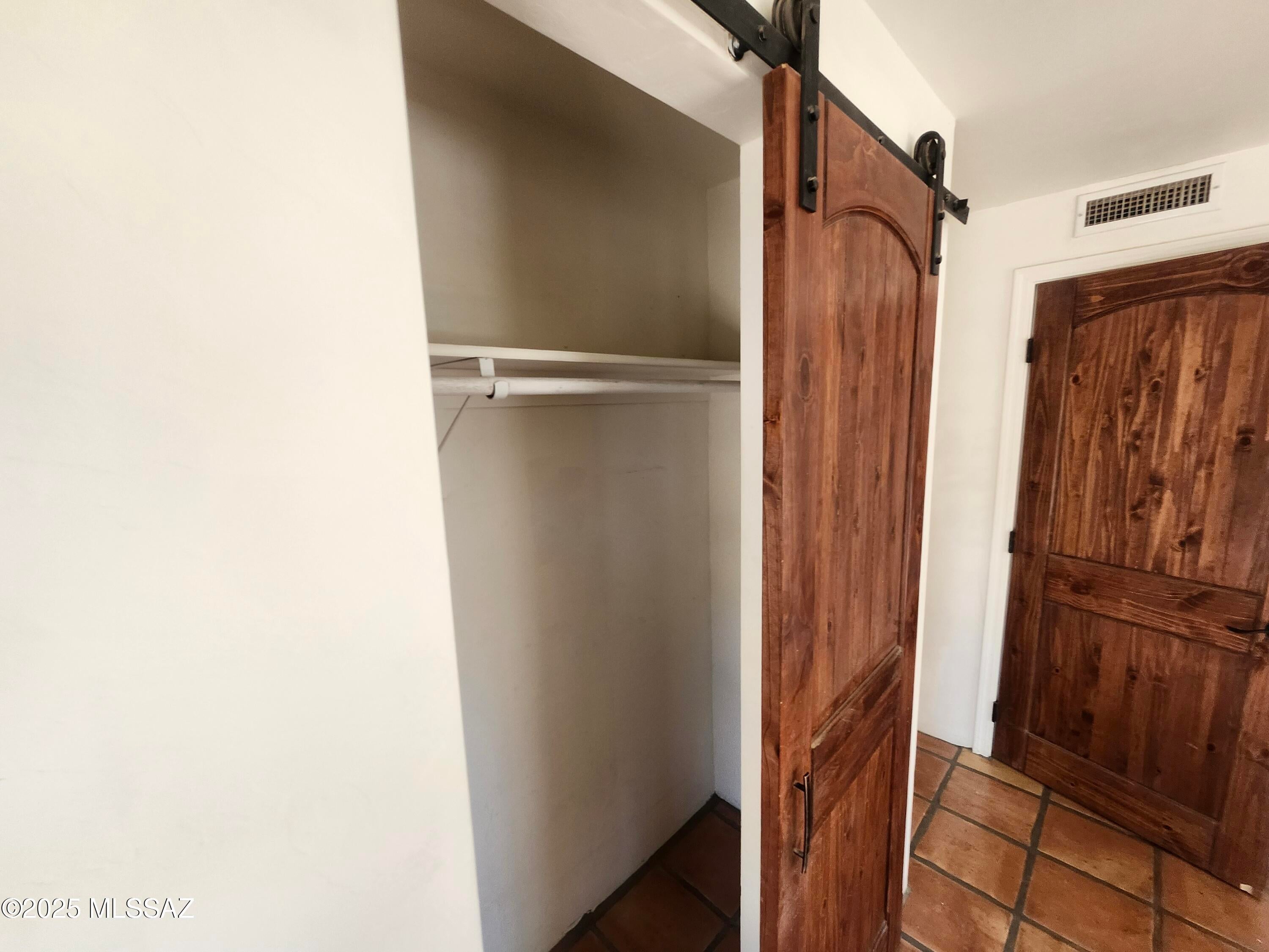 Catalina Heights - Residential Lease