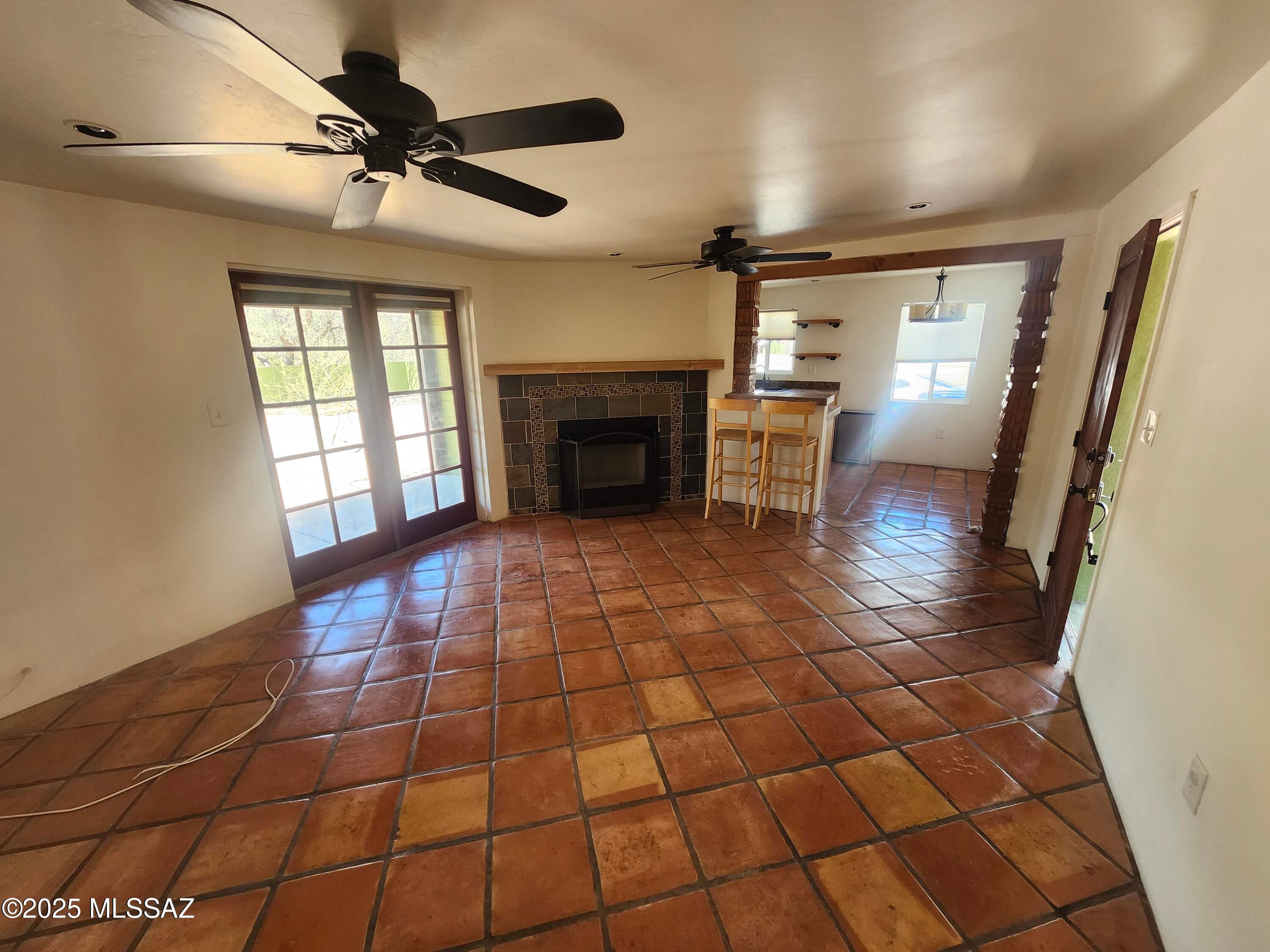 Catalina Heights - Residential Lease
