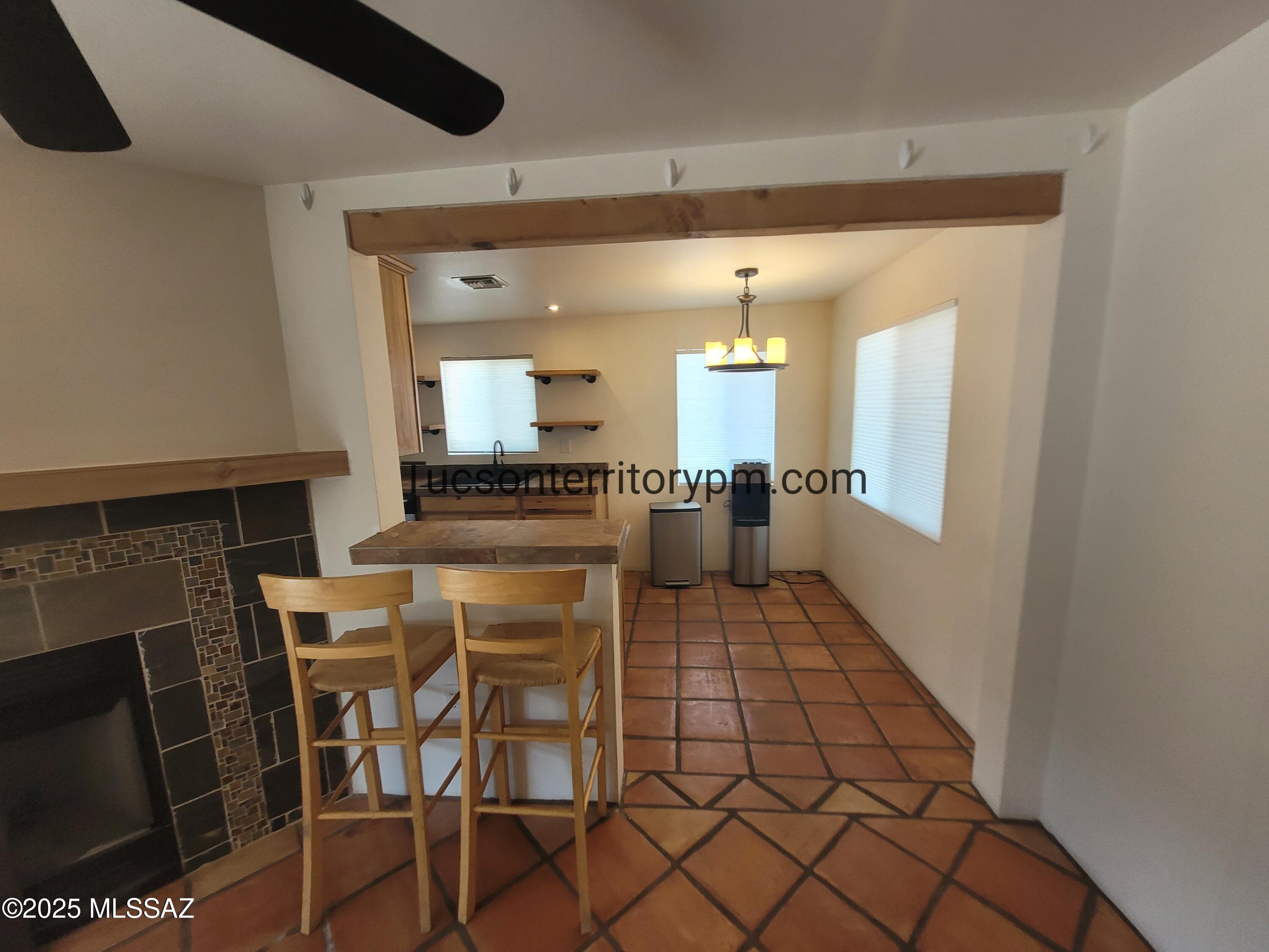 Catalina Heights - Residential Lease