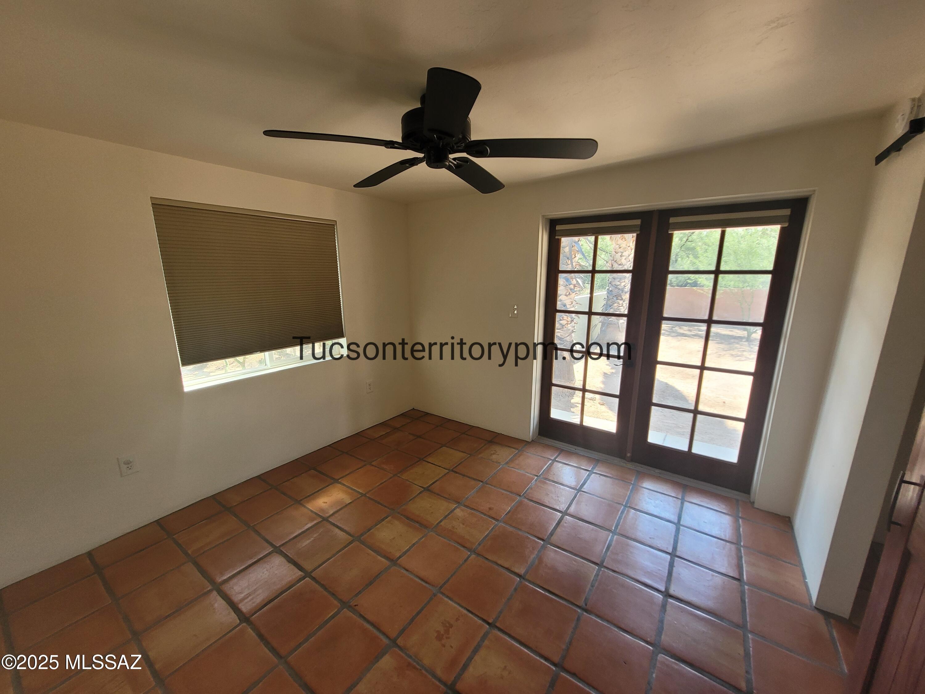 Catalina Heights - Residential Lease