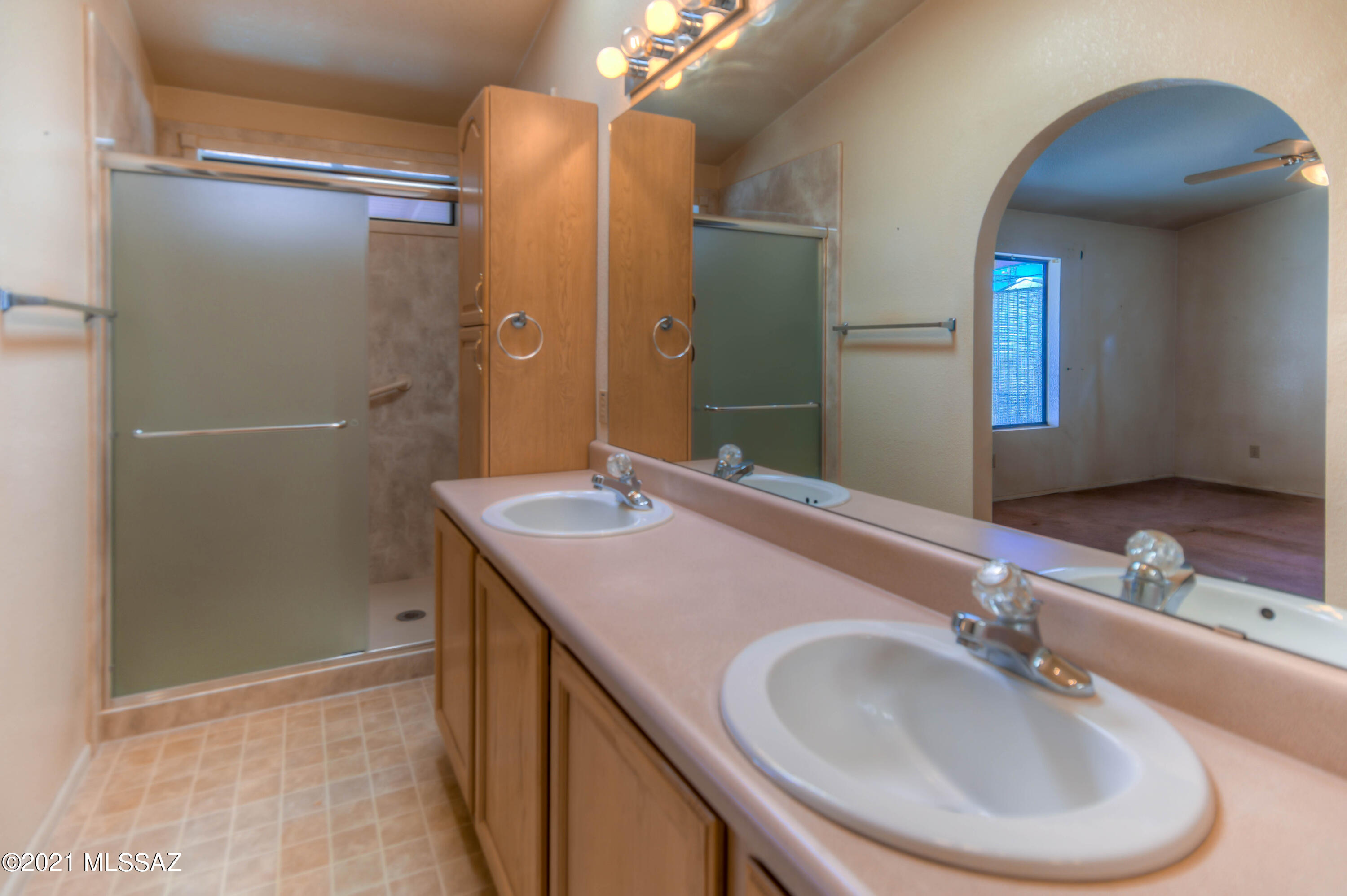 Elliott Homes At Rita Ranch (1-521) - Residential