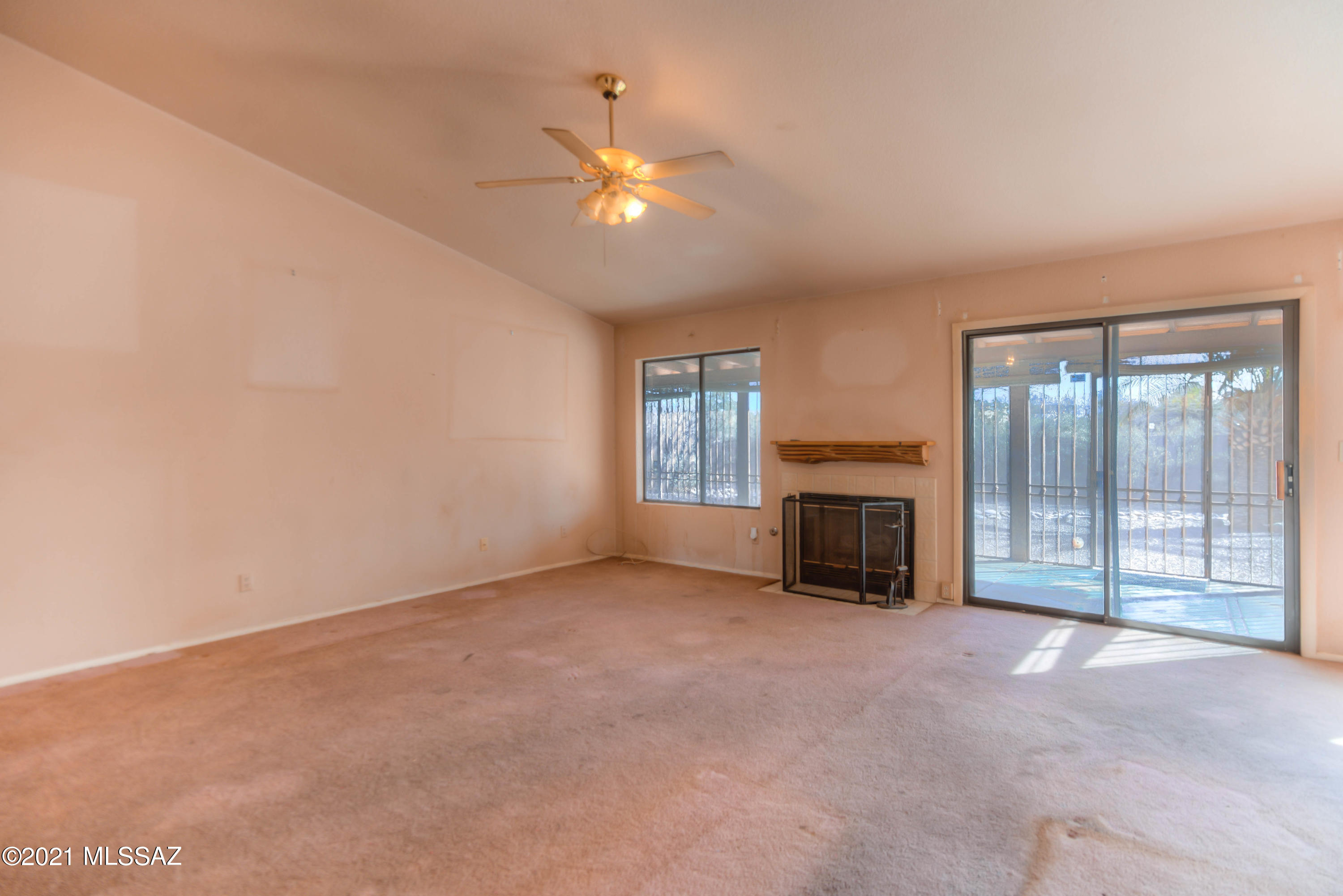 Elliott Homes At Rita Ranch (1-521) - Residential