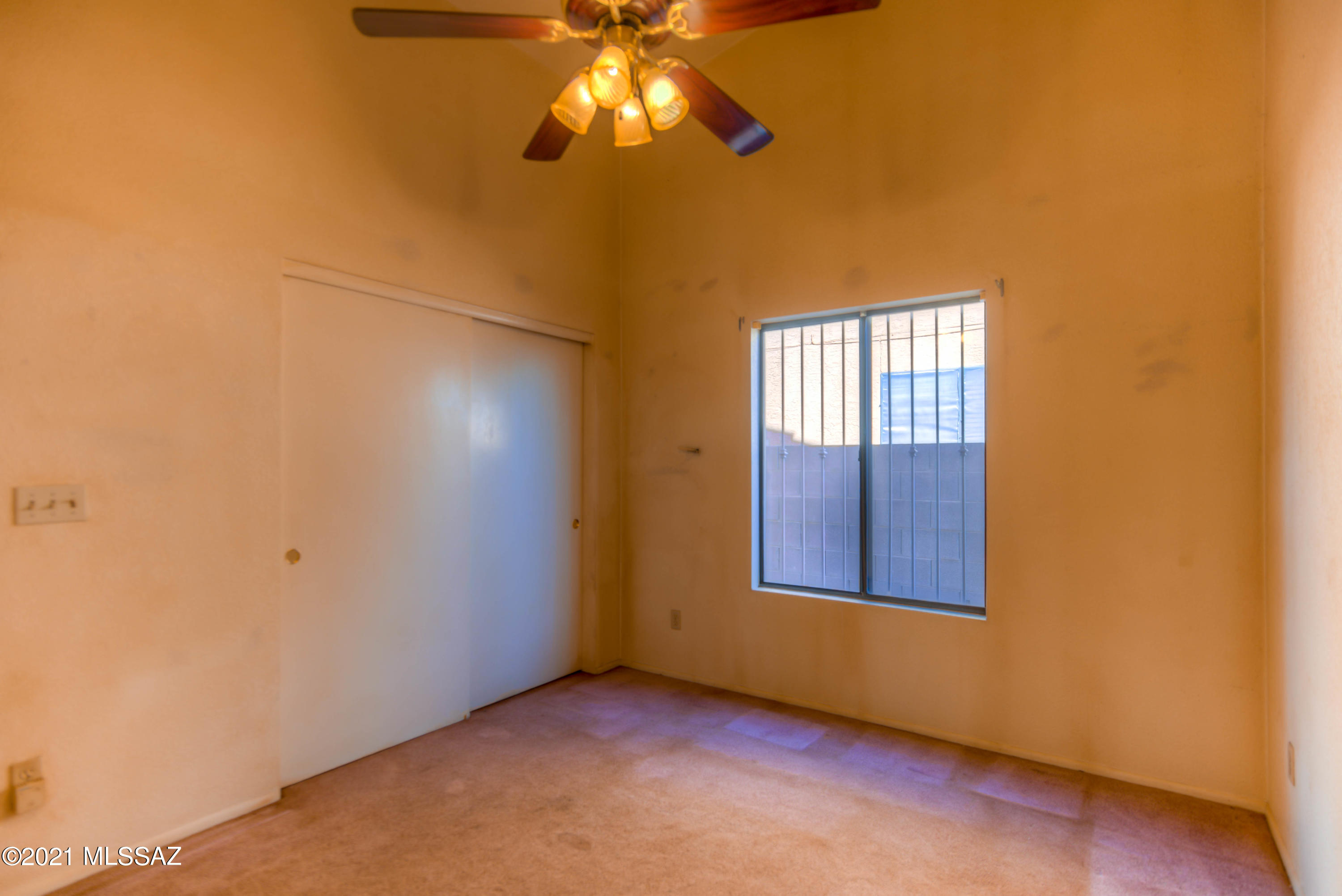 Elliott Homes At Rita Ranch (1-521) - Residential