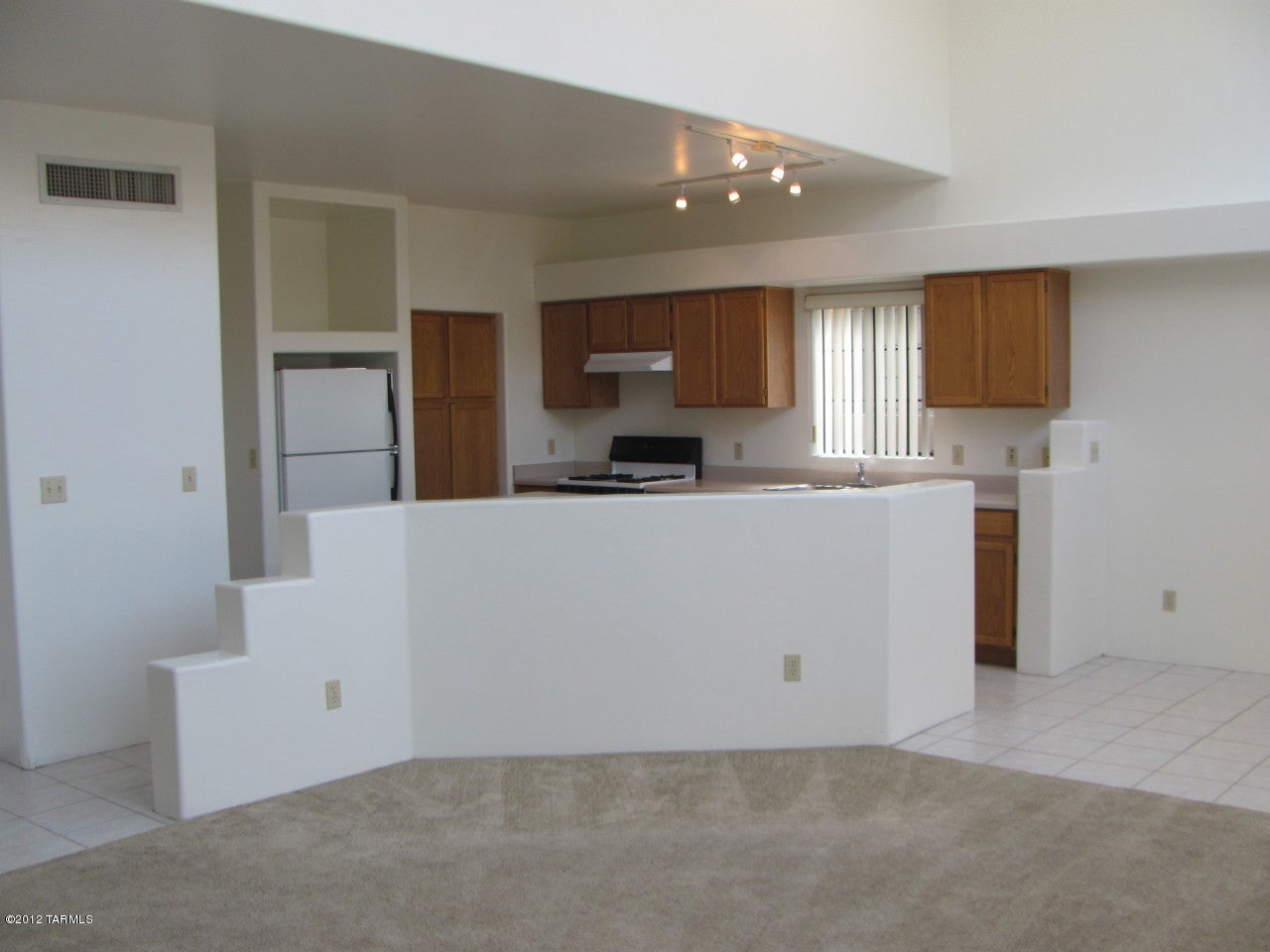 River At North Campbell (1-59) - Residential Lease