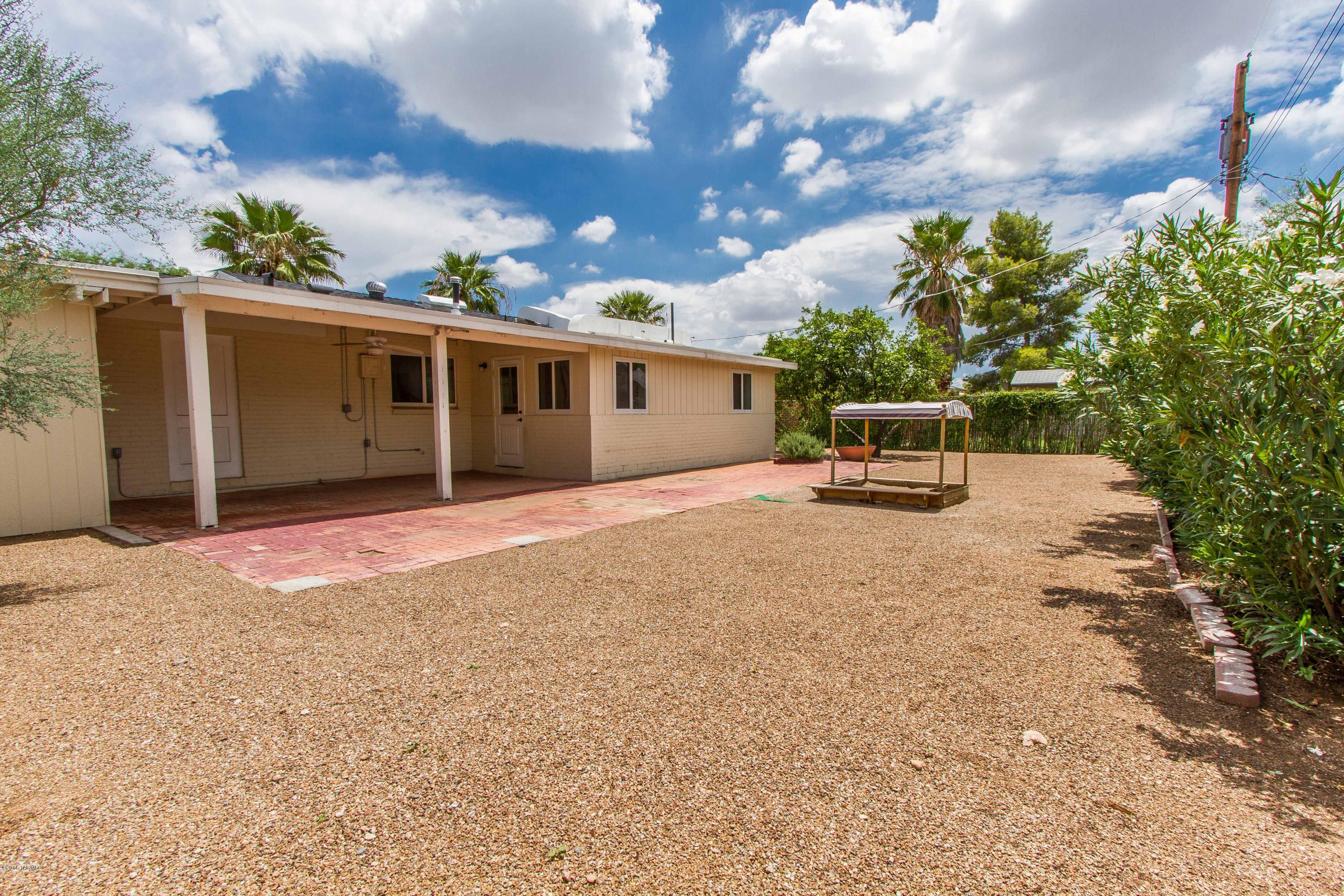 Casas Bonitas Amended - Residential Lease