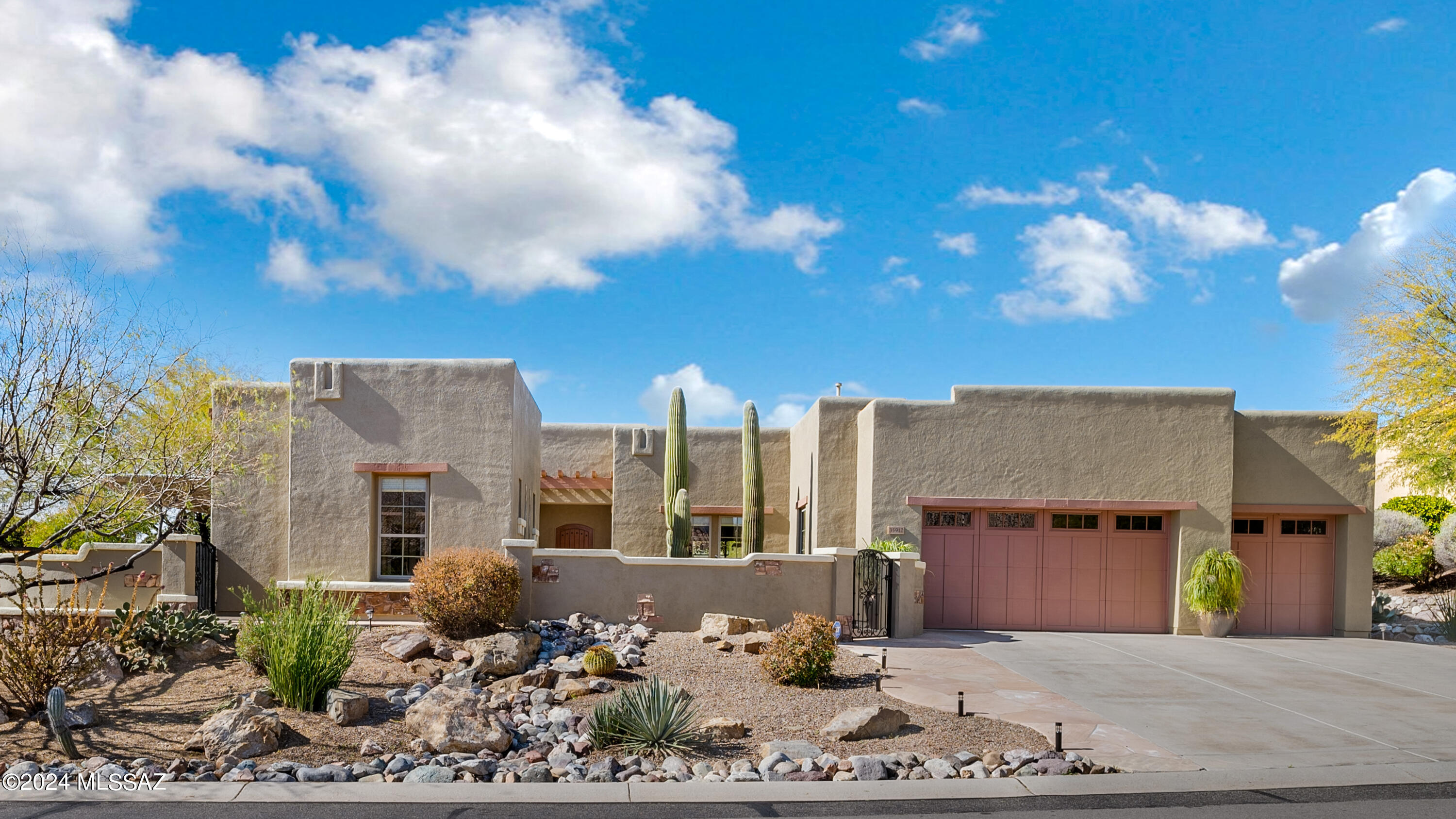 Saddlebrooke - Residential