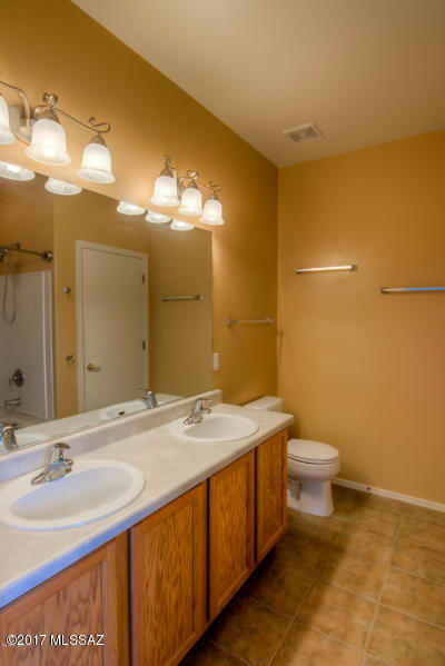 Rillito At La Cholla (1-133) - Residential Lease