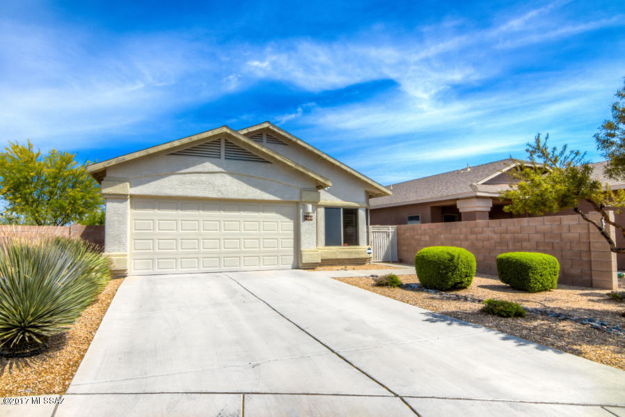 Rillito At La Cholla (1-133) - Residential Lease