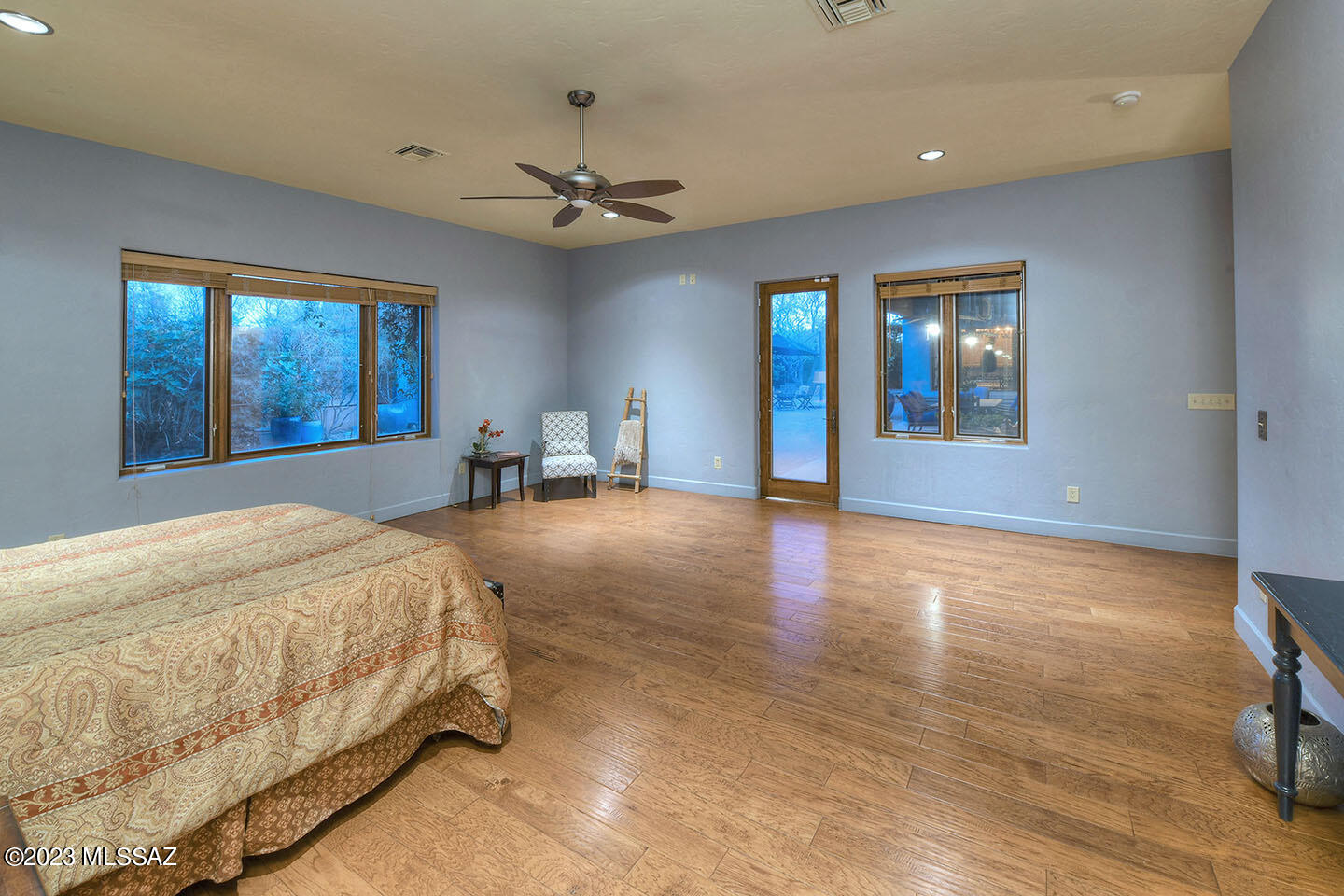 Coyote Creek (1-395) - Residential