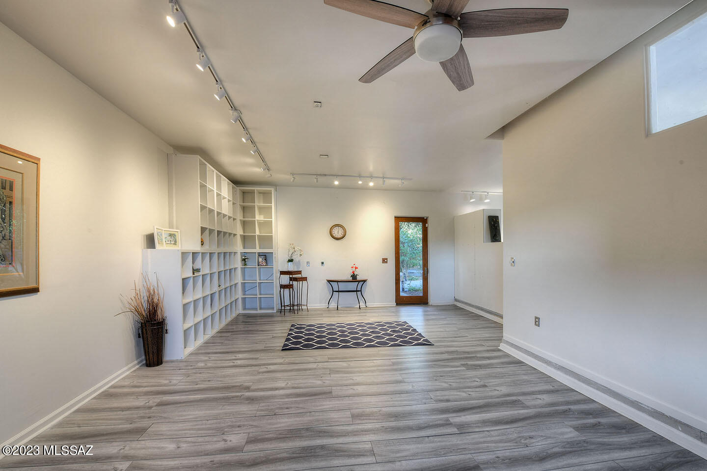 Coyote Creek (1-395) - Residential