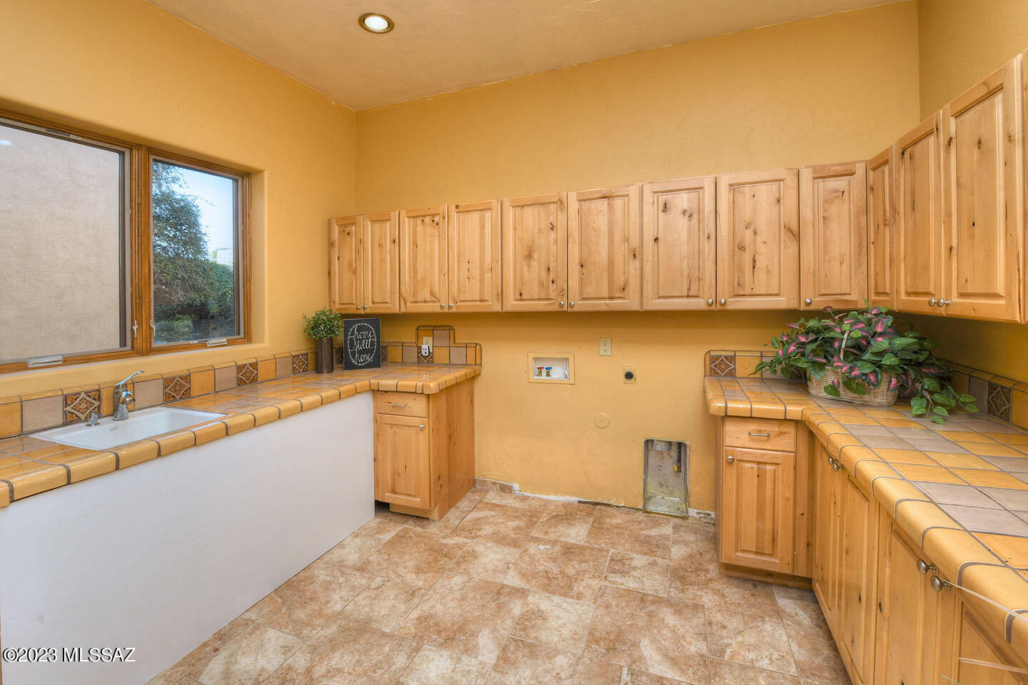 Coyote Creek (1-395) - Residential