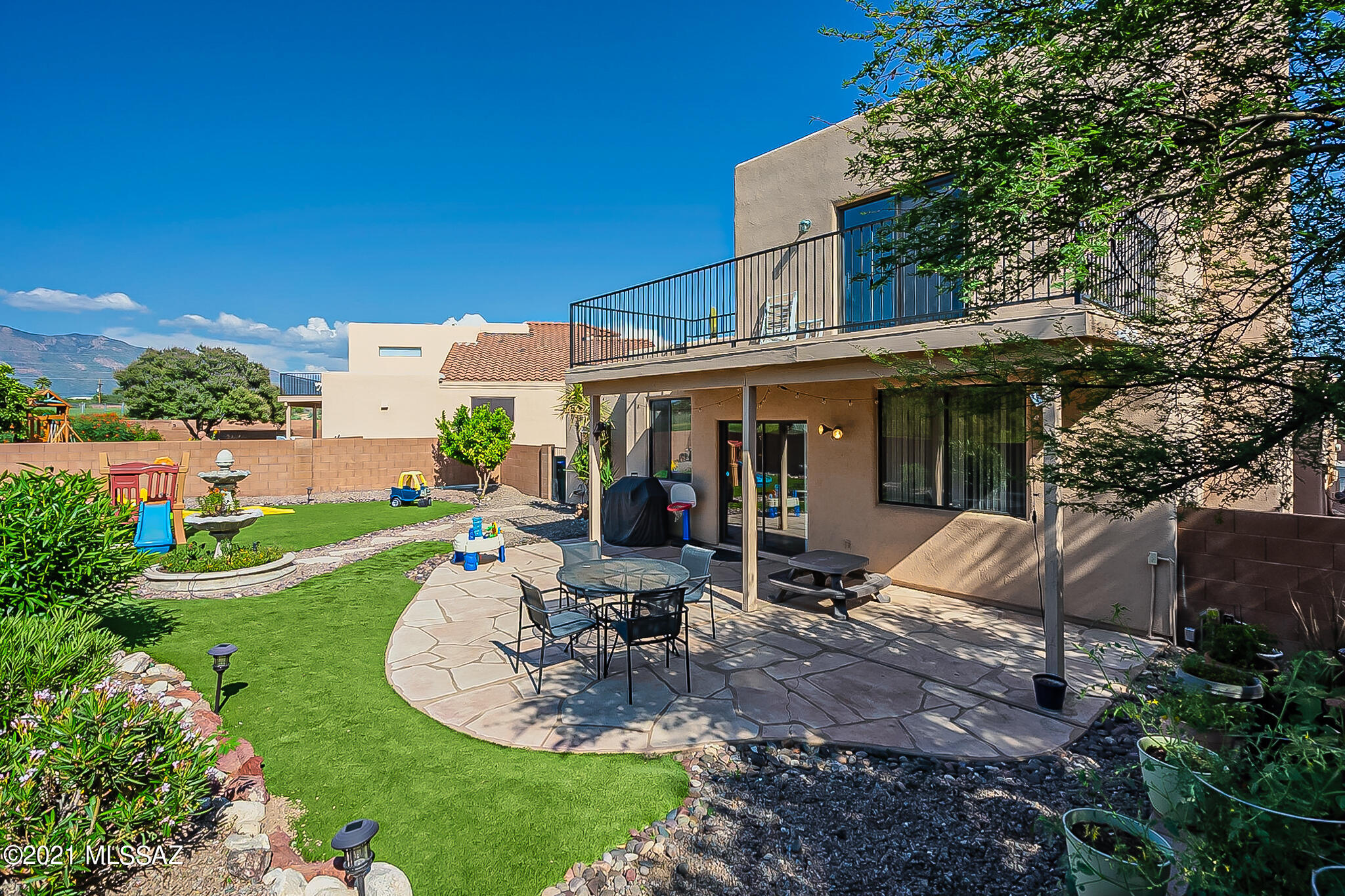 Hills On La Canada (The) - Residential