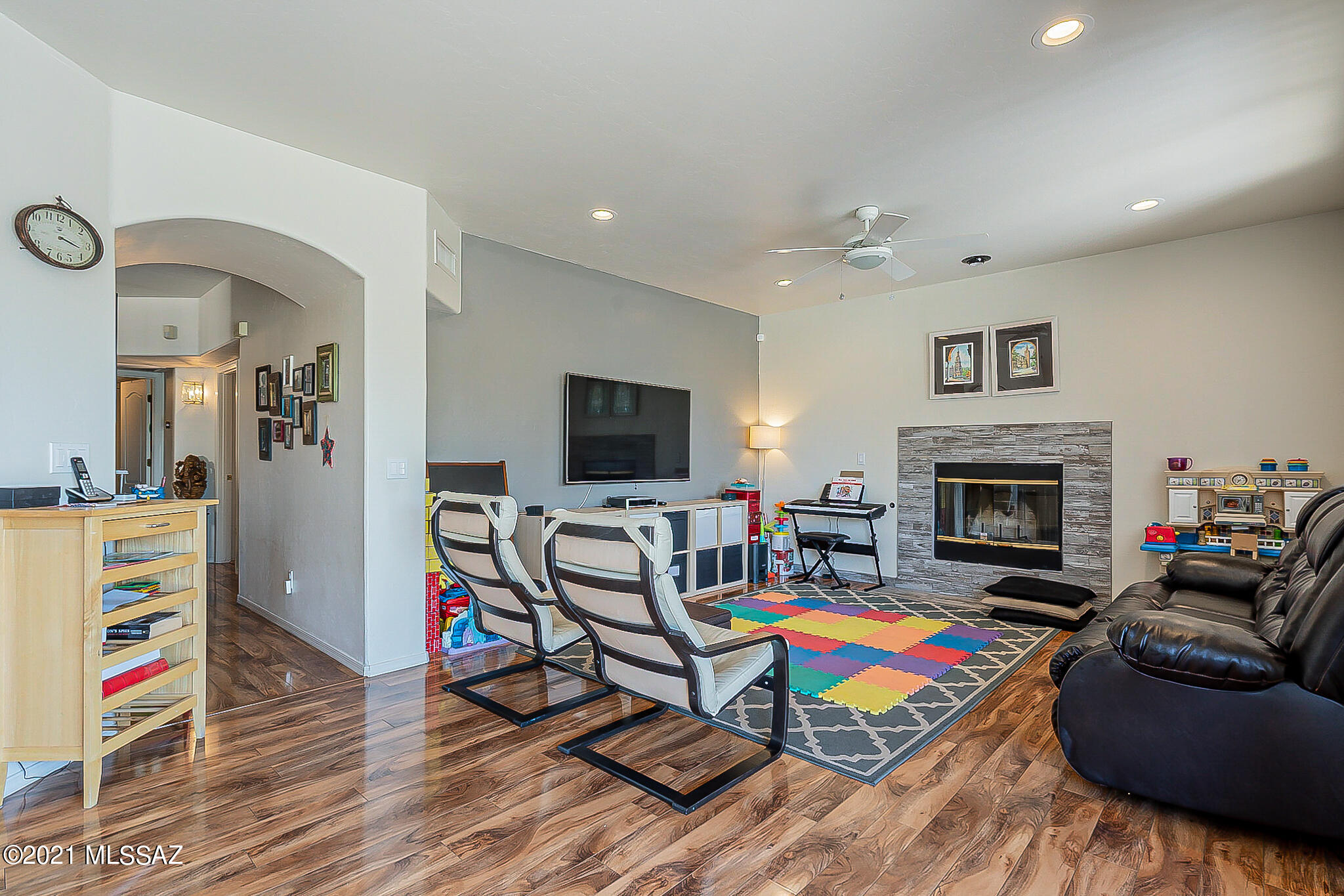 Hills On La Canada (The) - Residential