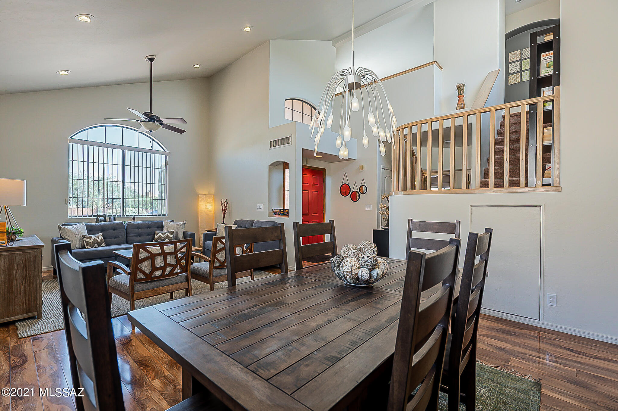 Hills On La Canada (The) - Residential