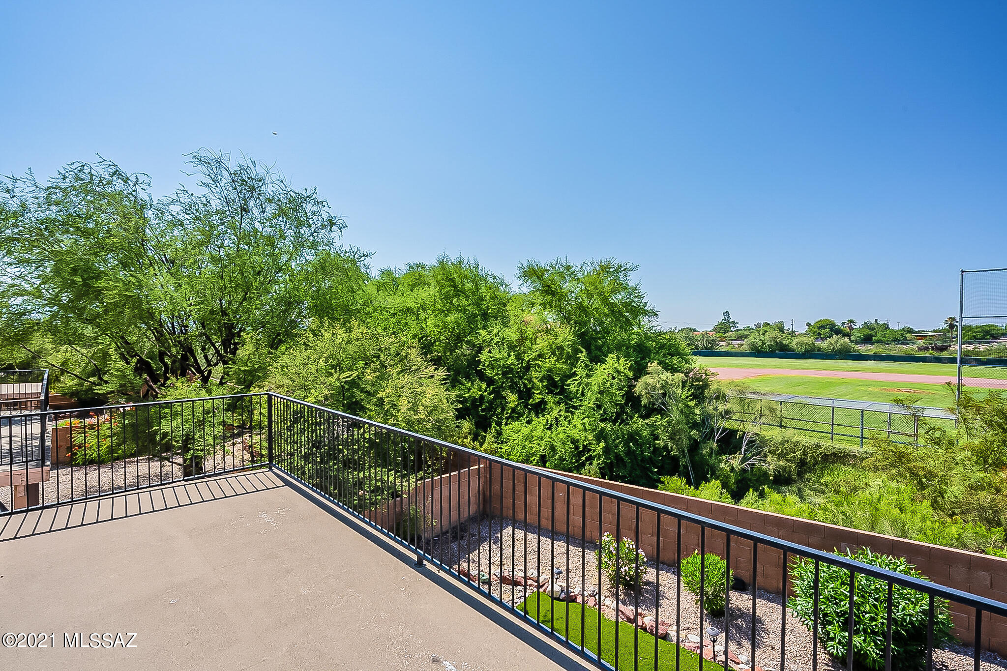 Hills On La Canada (The) - Residential