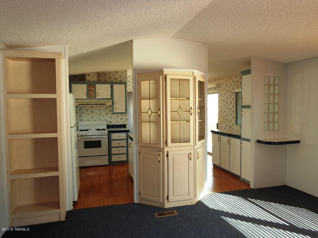 Mescal Lakes - Residential