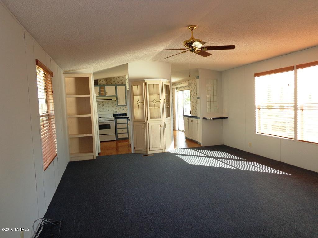 Mescal Lakes - Residential