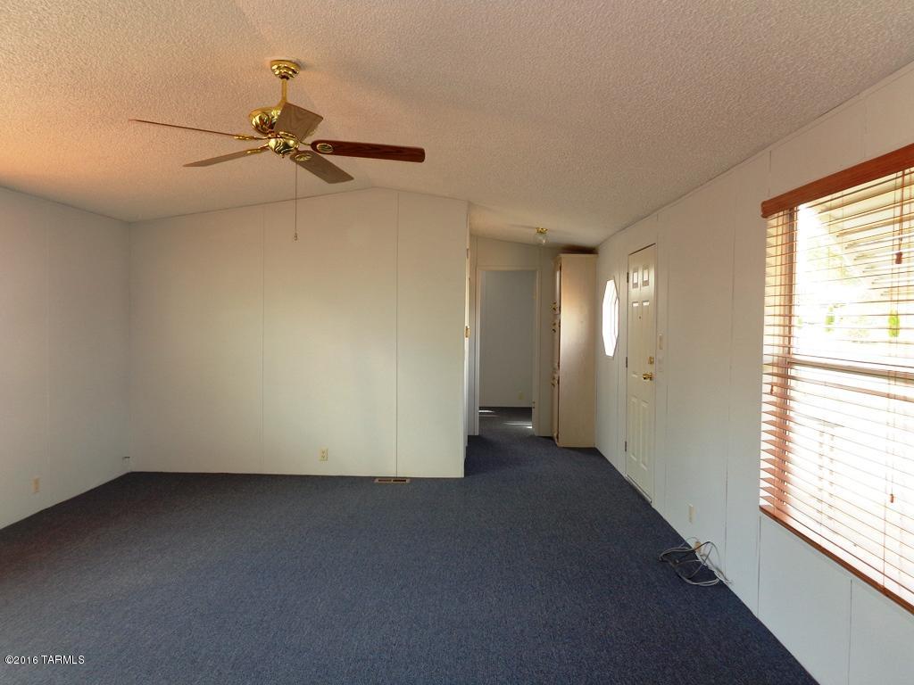 Mescal Lakes - Residential