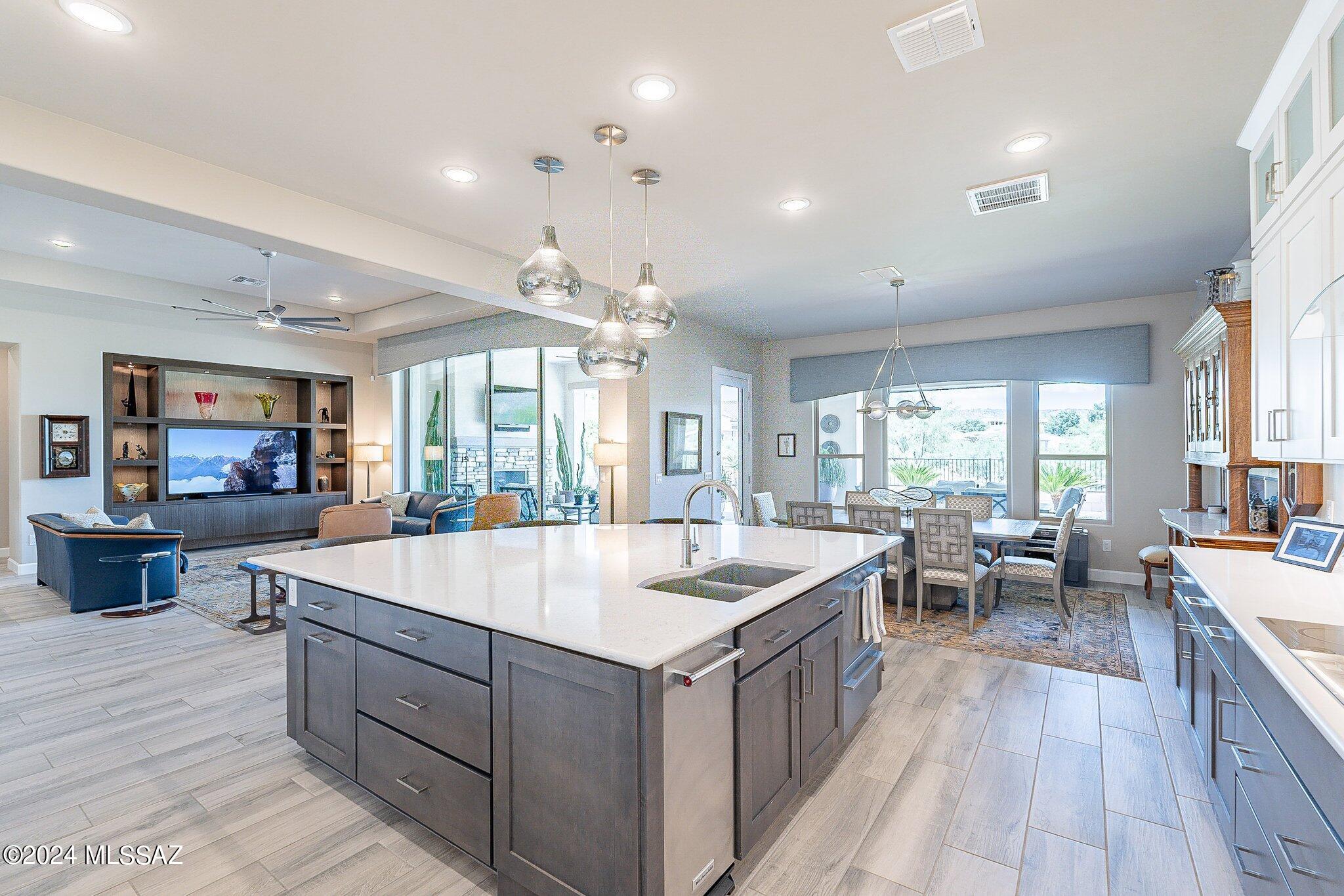 Saddlebrooke - Residential