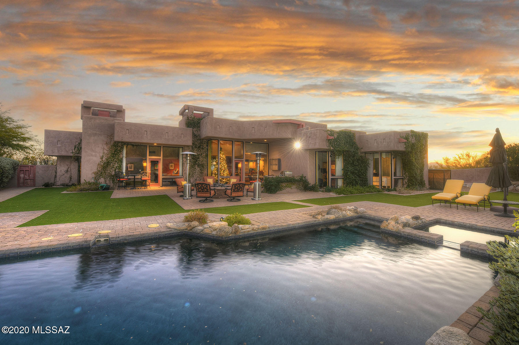 Los Cielos (1-7) - Residential