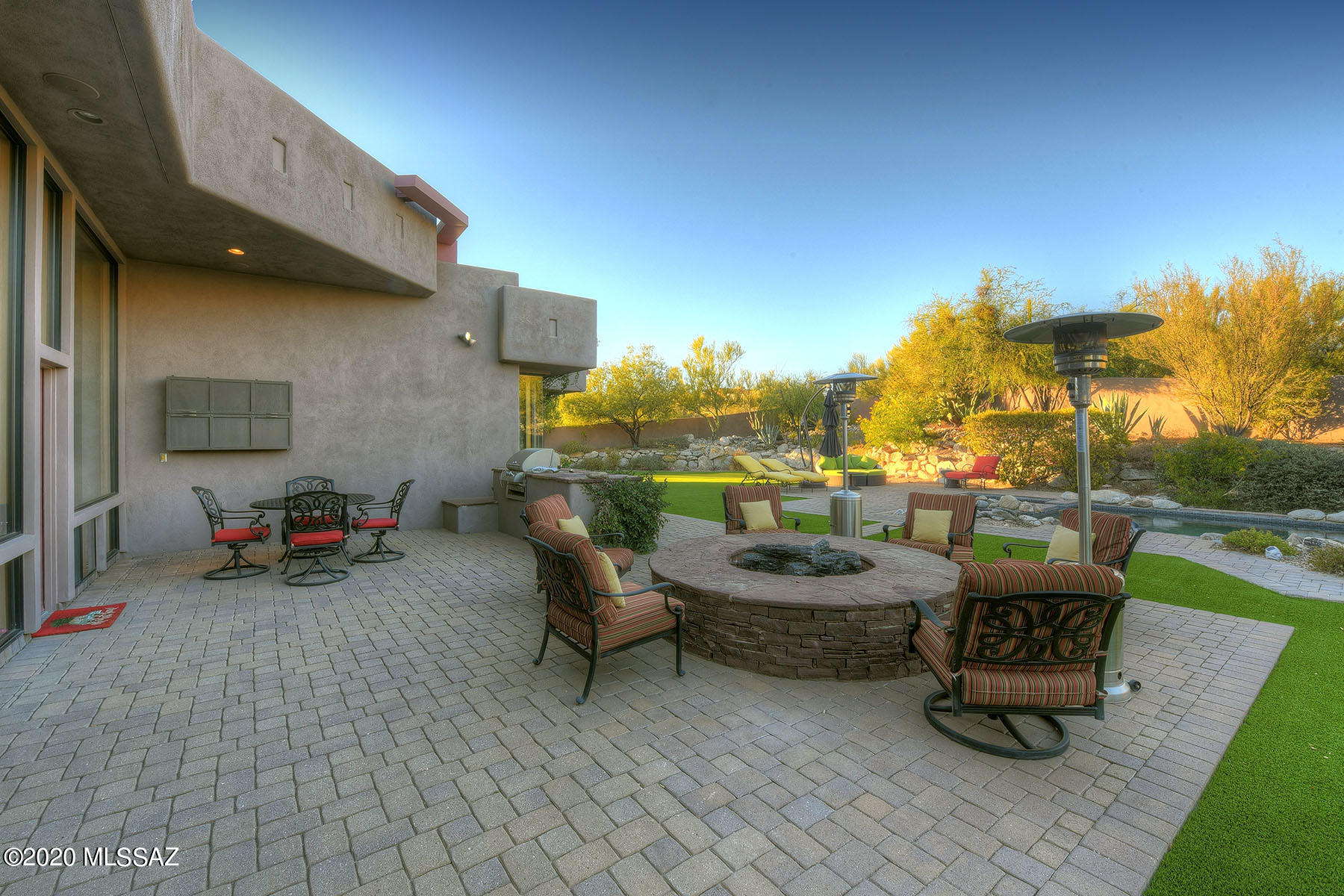 Los Cielos (1-7) - Residential