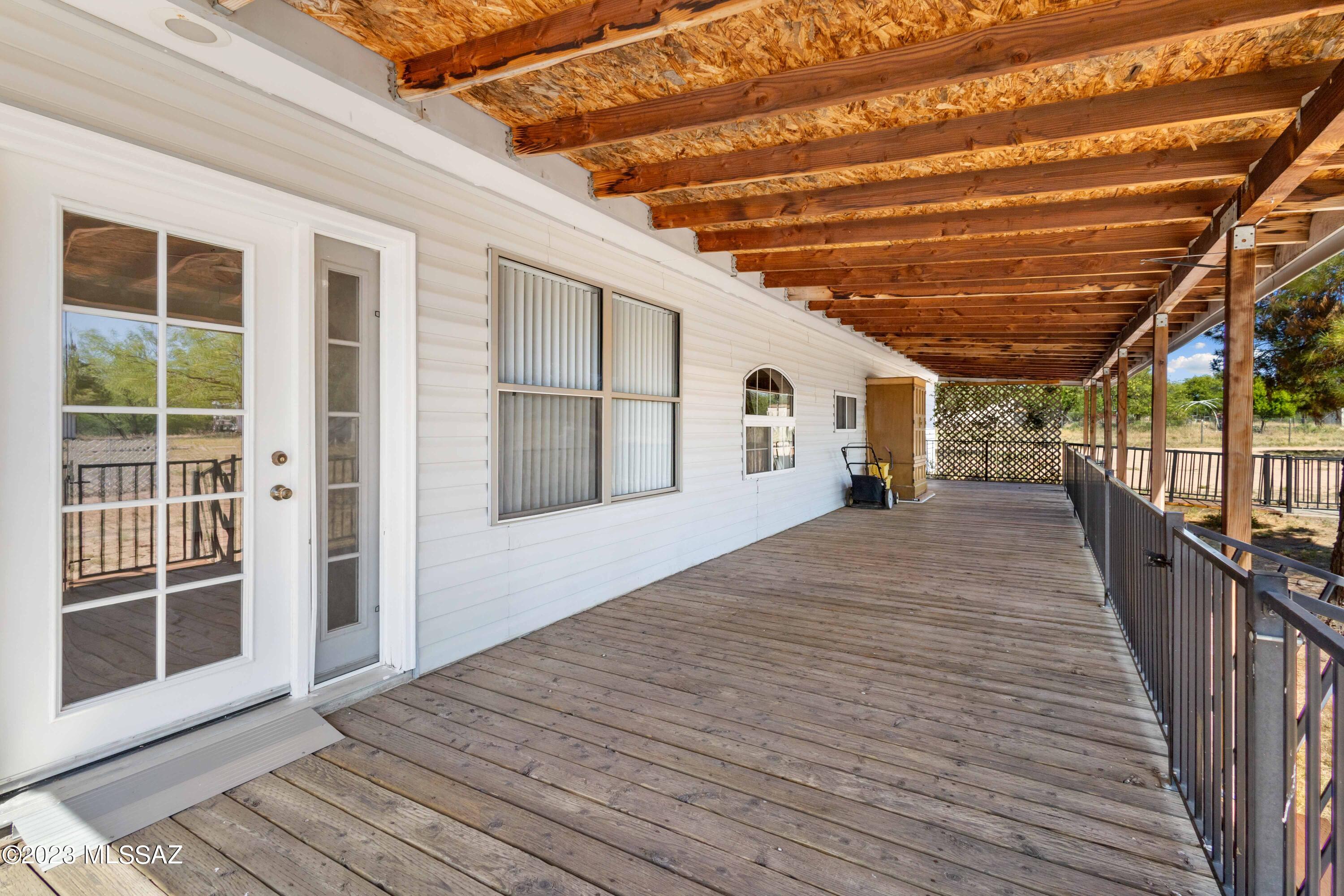 J - Six Ranchettes Unit NO. 7 (205-221, 237-423) - Residential