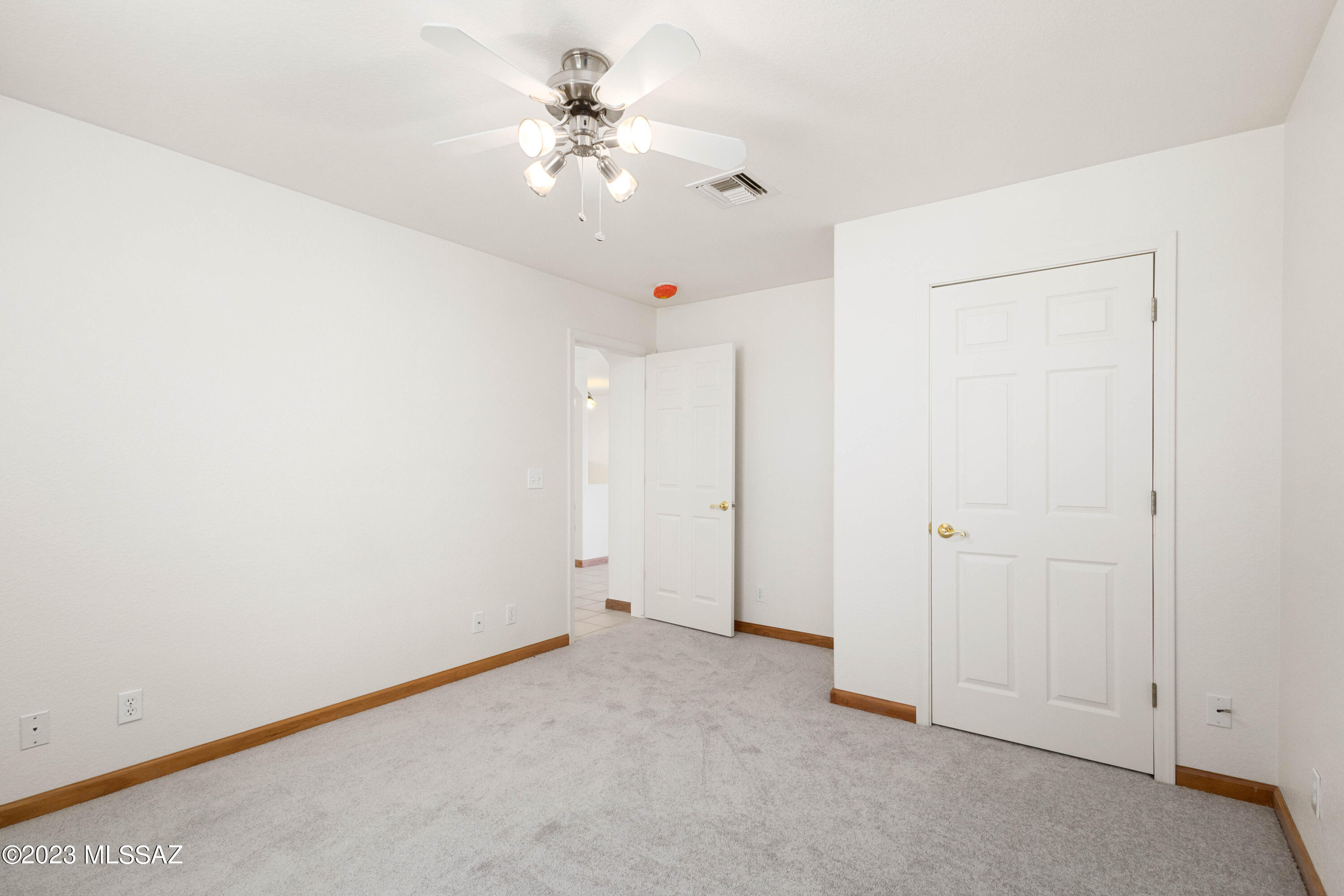 J - Six Ranchettes Unit NO. 7 (205-221, 237-423) - Residential