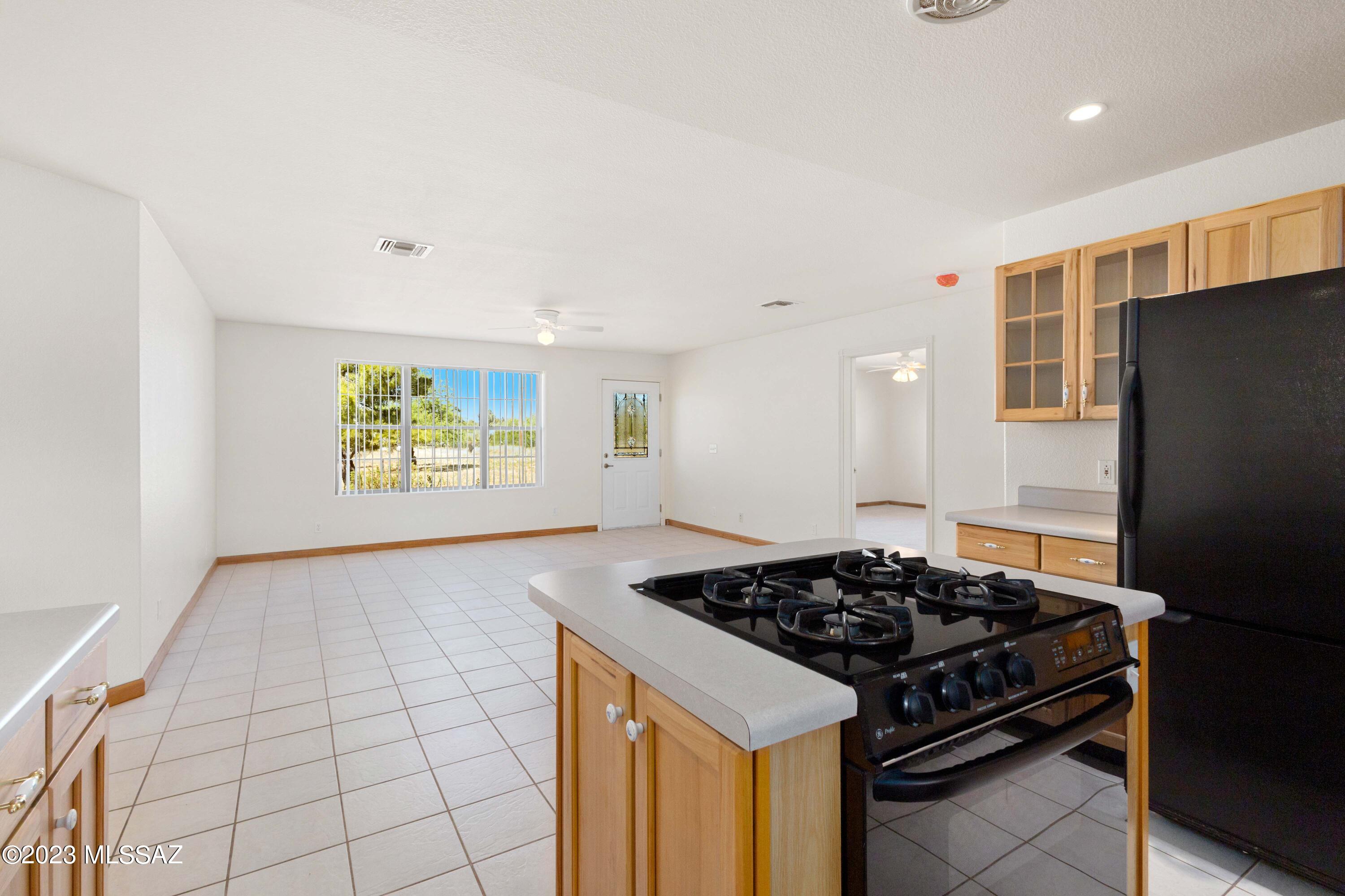 J - Six Ranchettes Unit NO. 7 (205-221, 237-423) - Residential