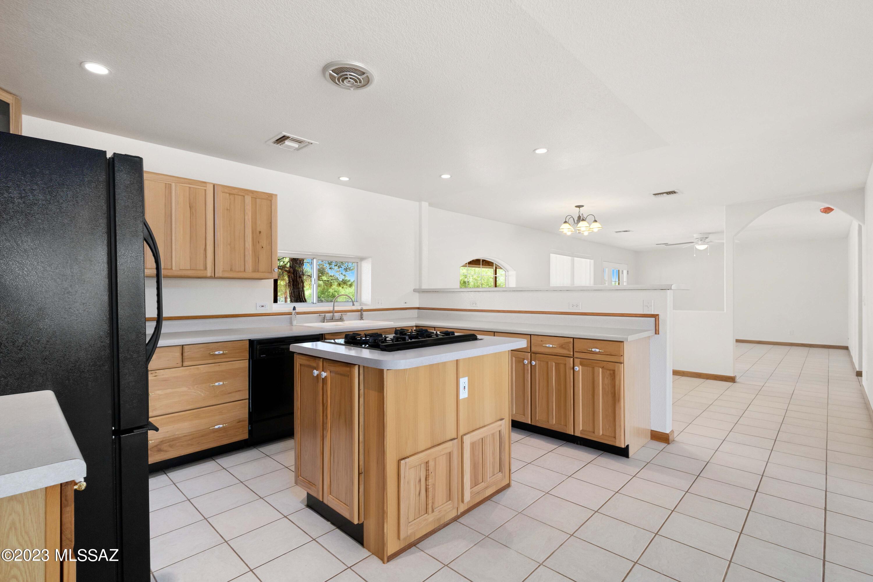 J - Six Ranchettes Unit NO. 7 (205-221, 237-423) - Residential