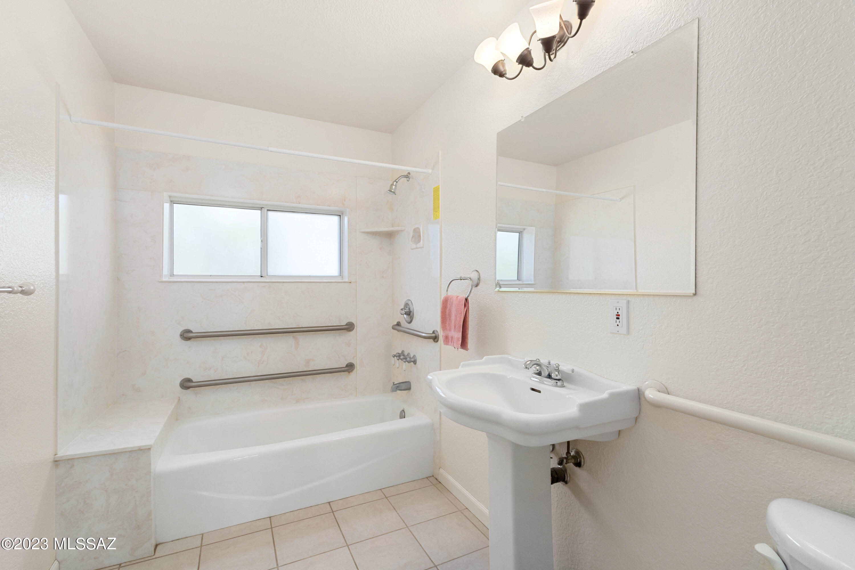 J - Six Ranchettes Unit NO. 7 (205-221, 237-423) - Residential