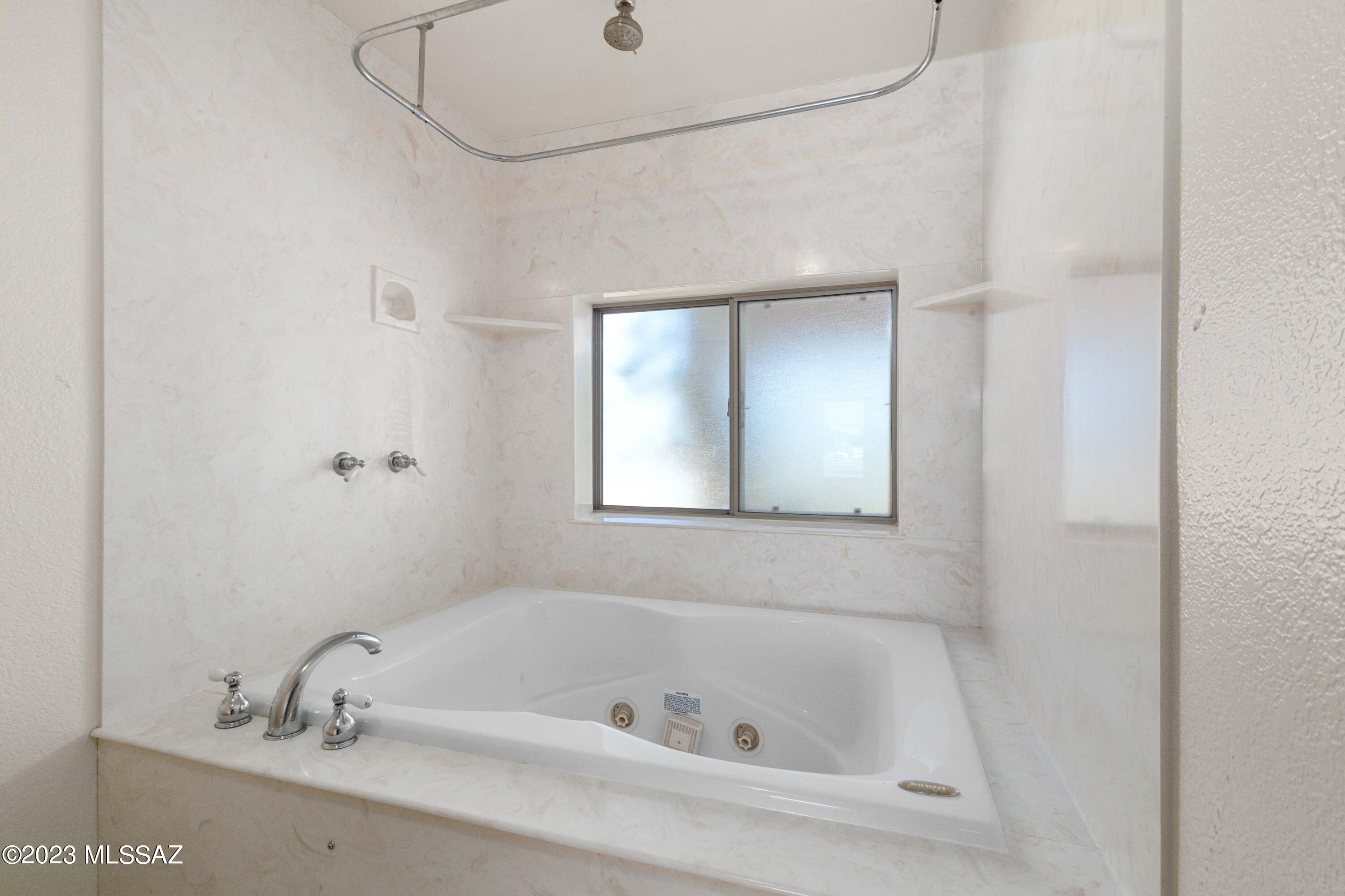 J - Six Ranchettes Unit NO. 7 (205-221, 237-423) - Residential