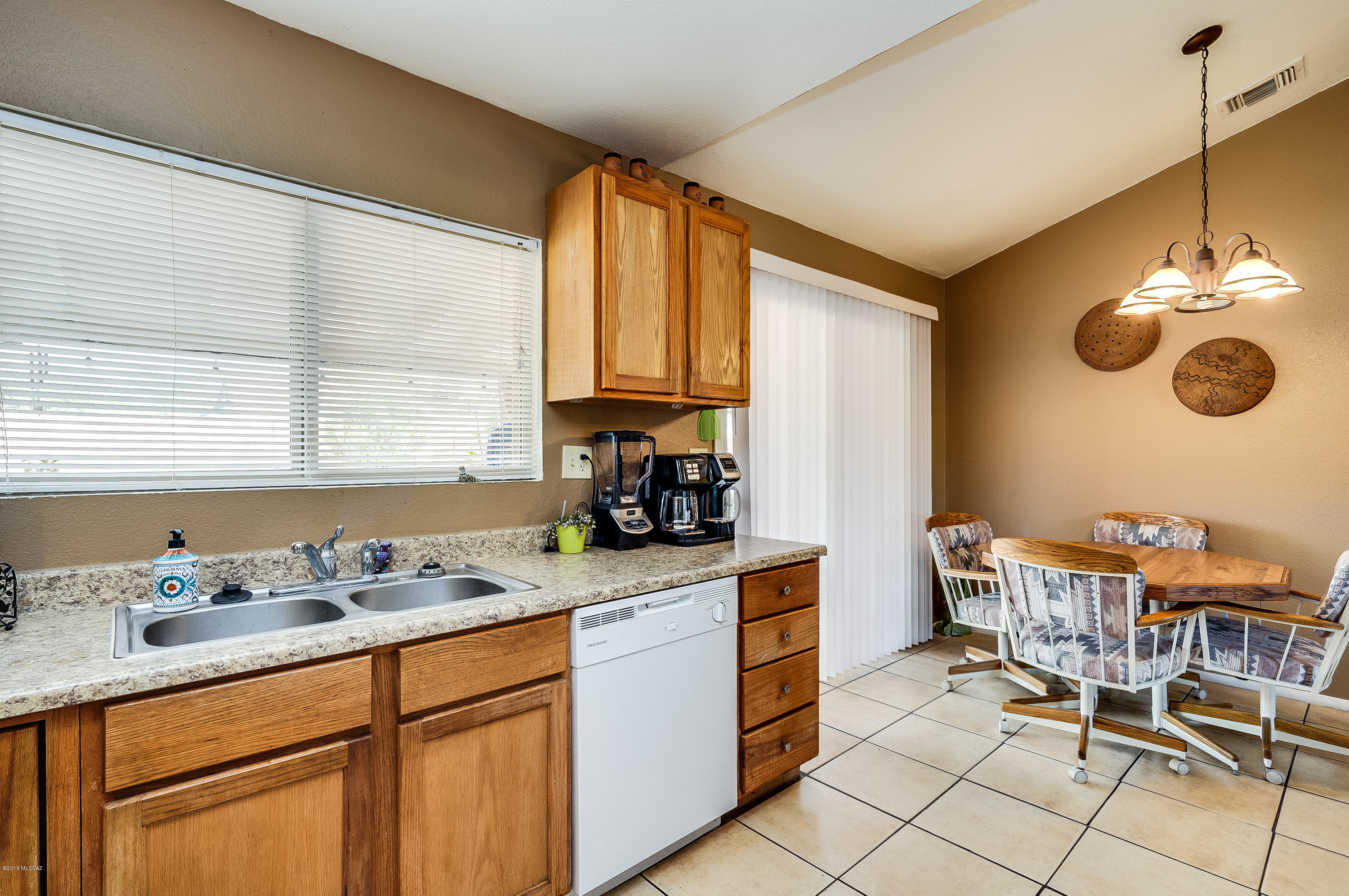 Saguaro Canyon (1-100) - Residential
