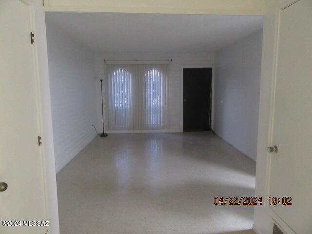 Villa Hermosa - Residential Lease