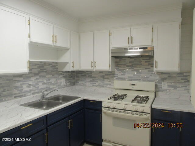 Villa Hermosa - Residential Lease
