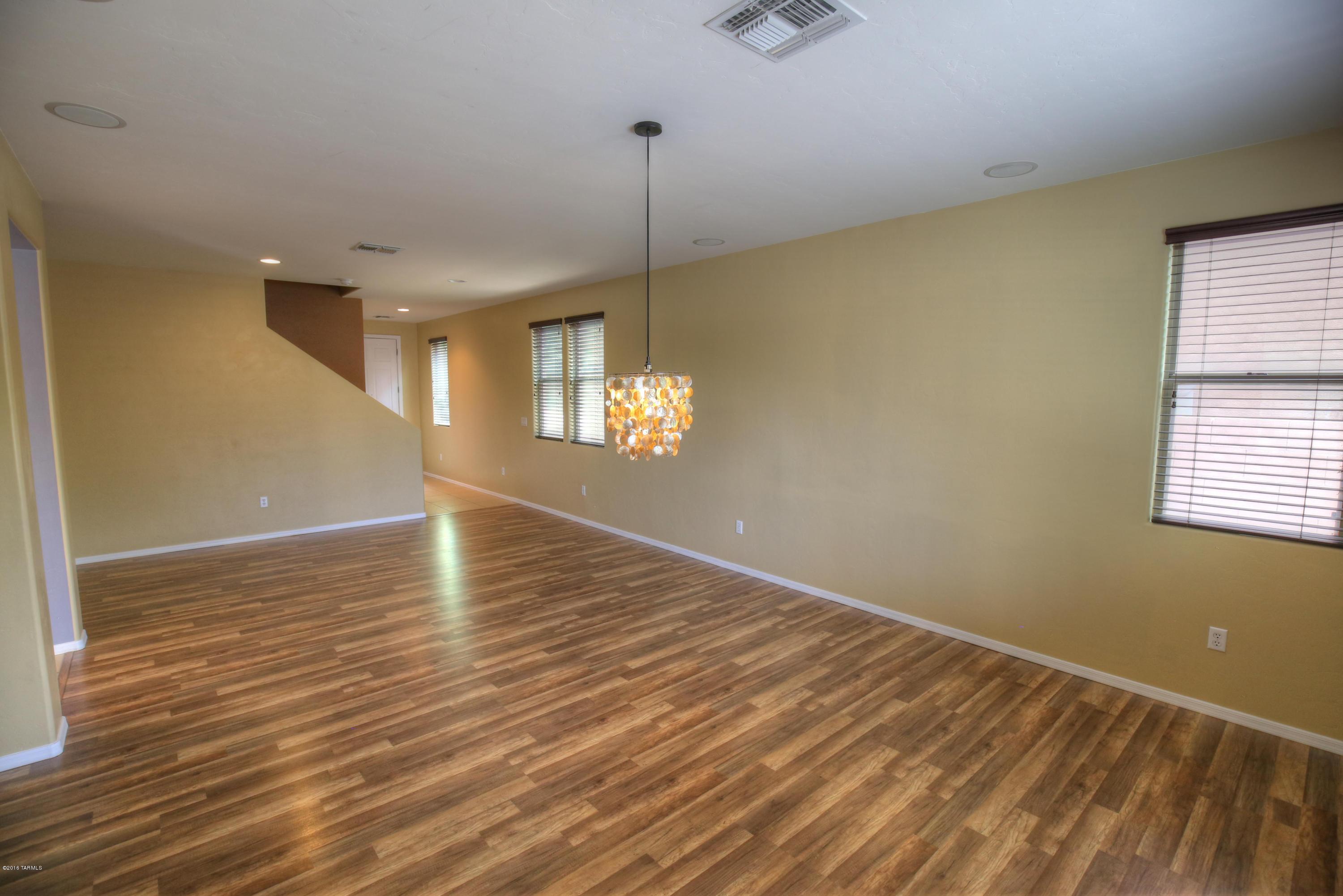Presidios at Rancho Sahuarita (1-927) - Residential Lease