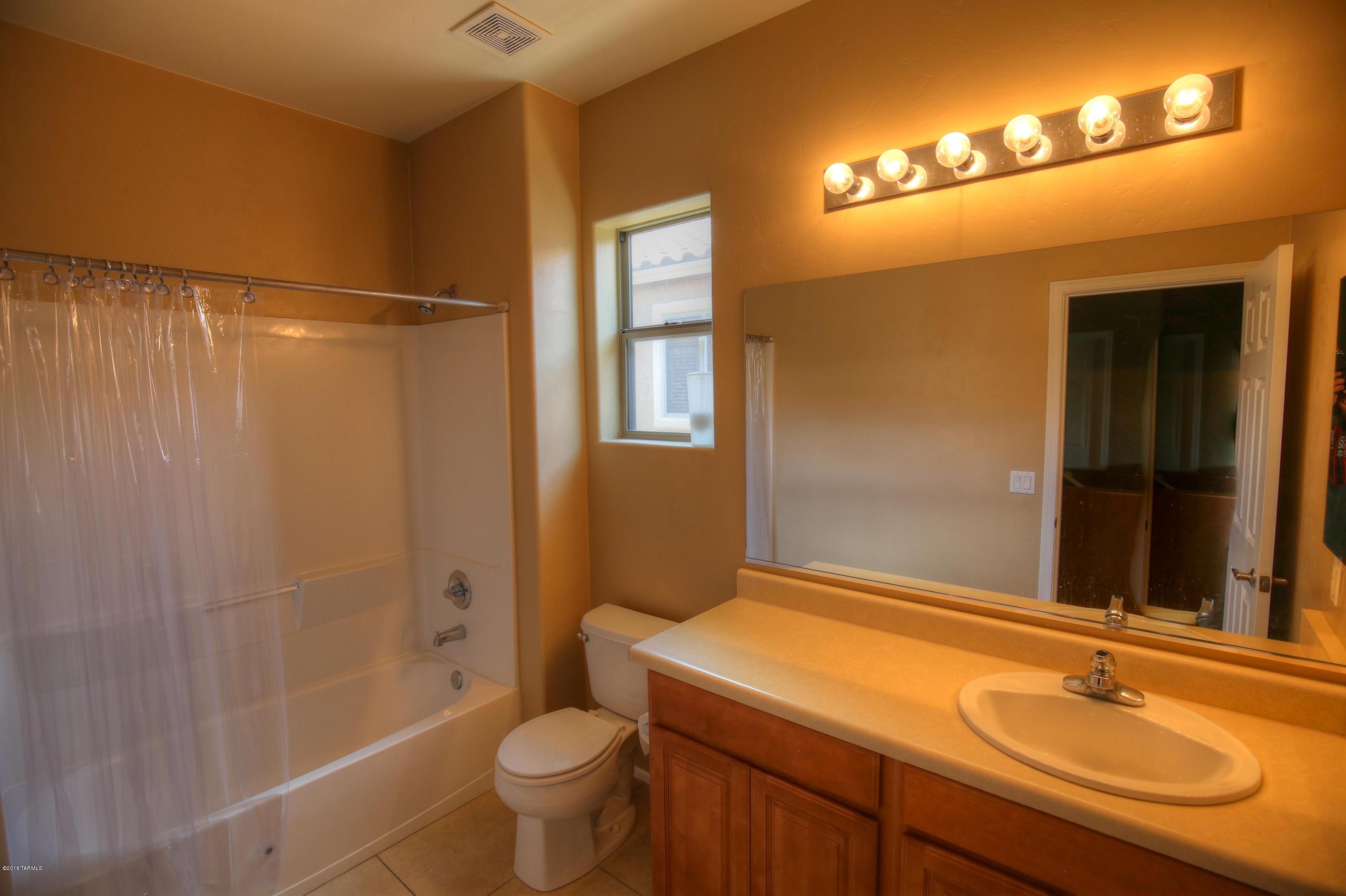 Presidios at Rancho Sahuarita (1-927) - Residential Lease