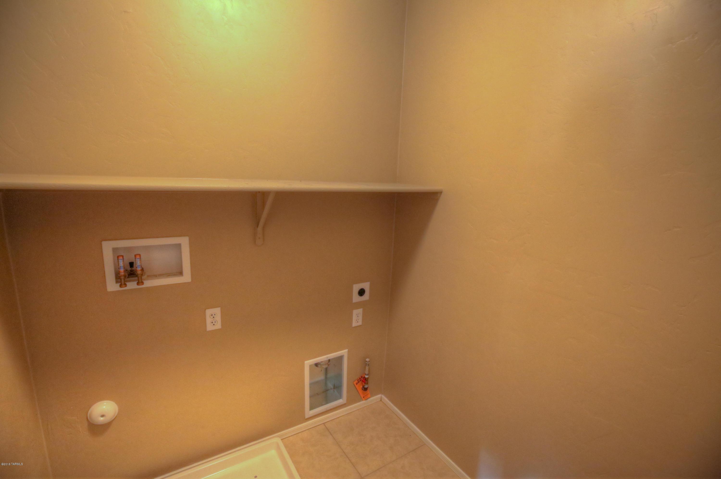 Presidios at Rancho Sahuarita (1-927) - Residential Lease