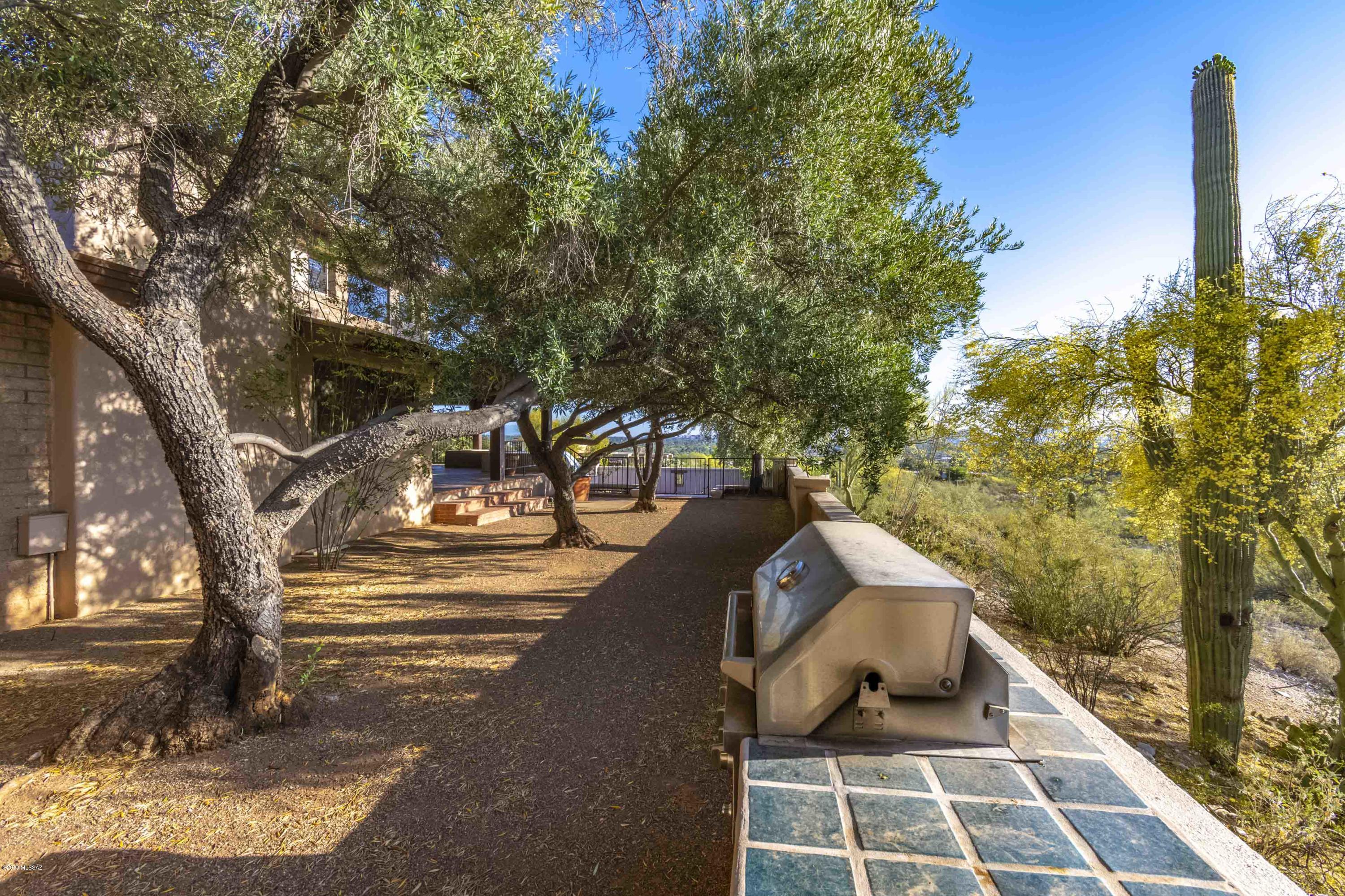 Catalina Foothills Estates NO. 2 - Residential