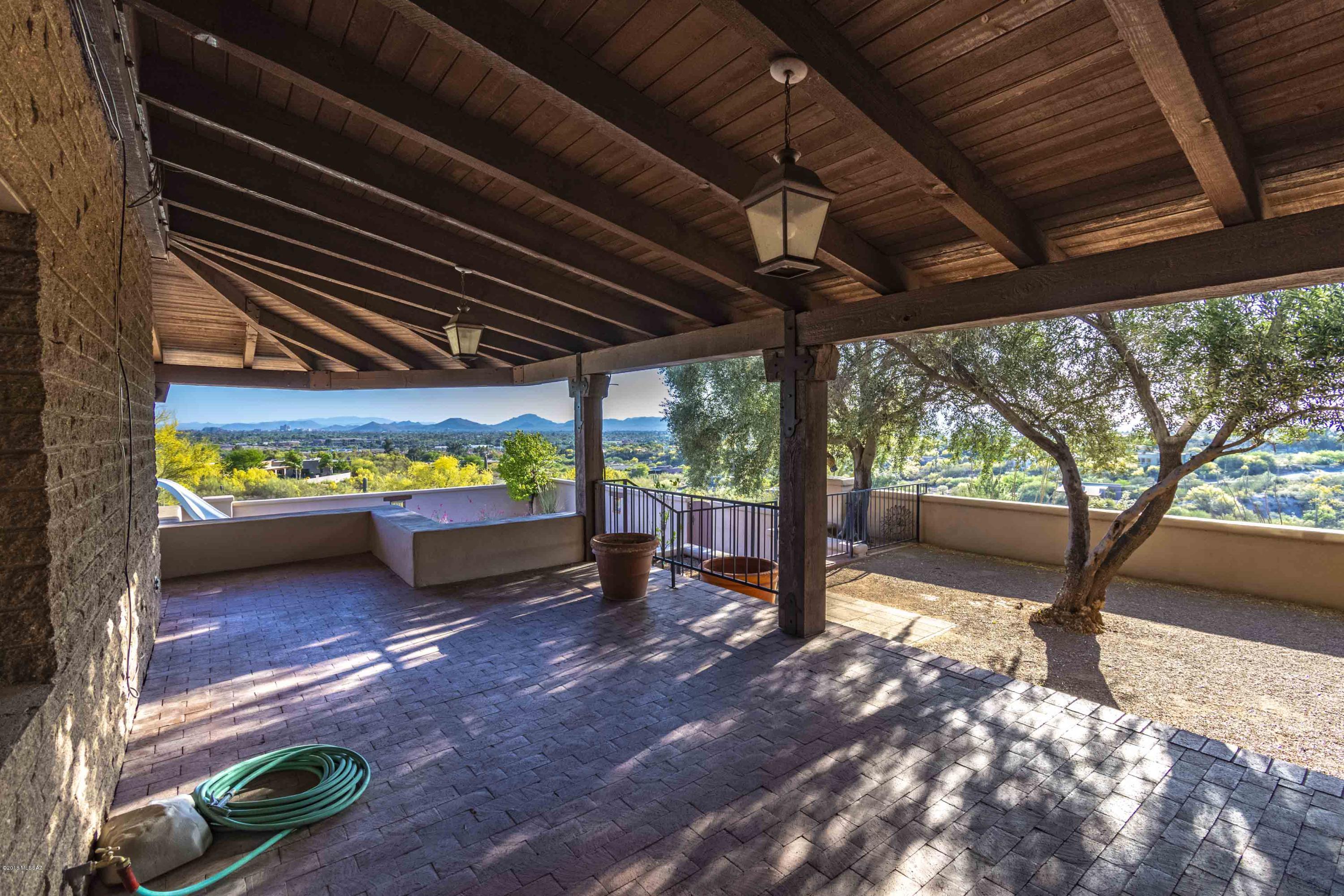 Catalina Foothills Estates NO. 2 - Residential