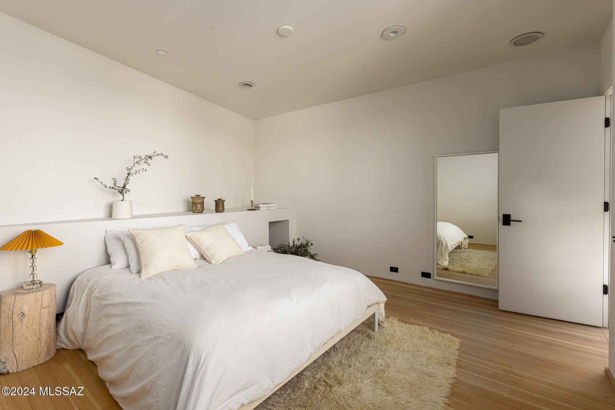 Mercado District of Menlo Park Blks A-D (1-100) - Residential