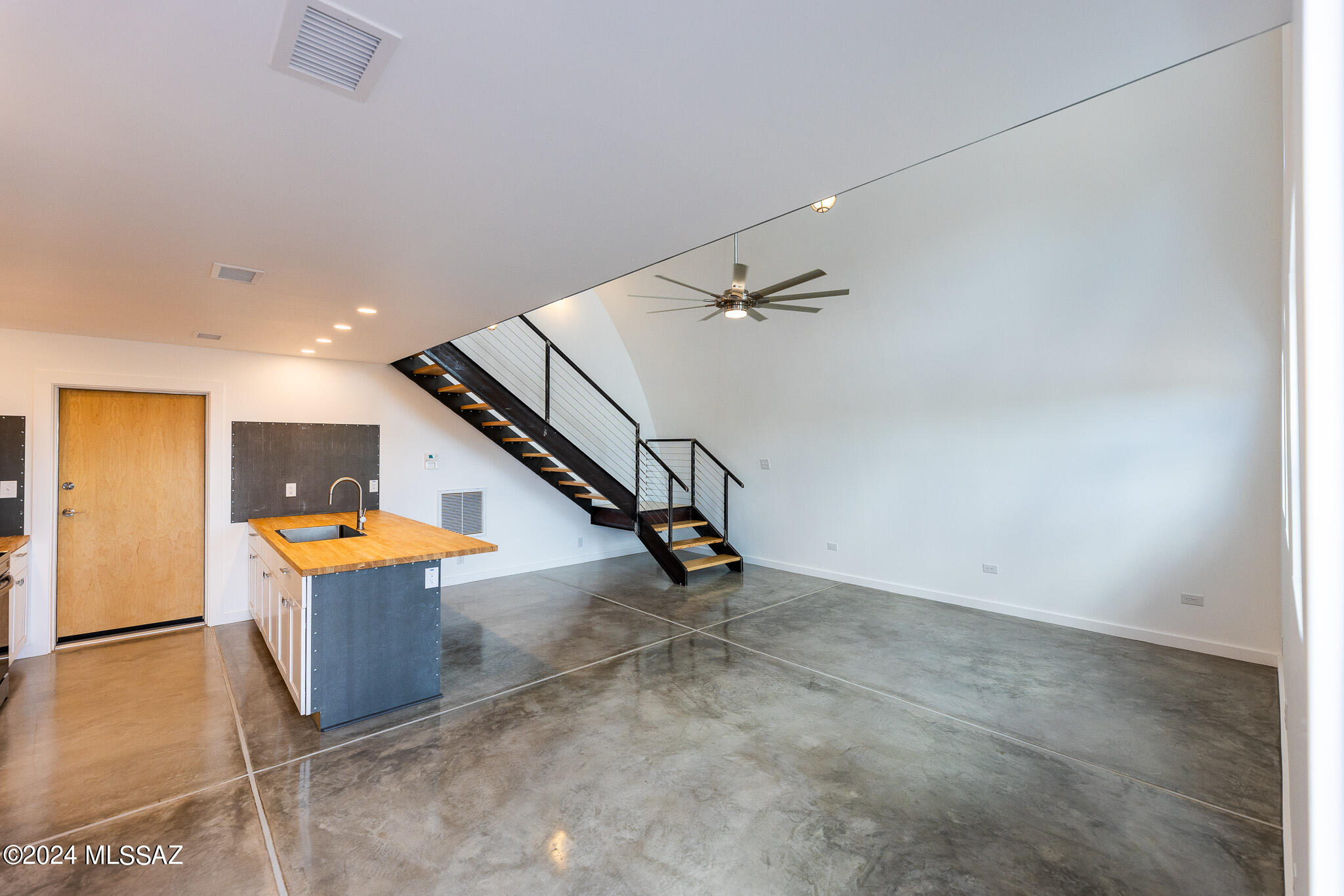 Mescal Lakes - Residential