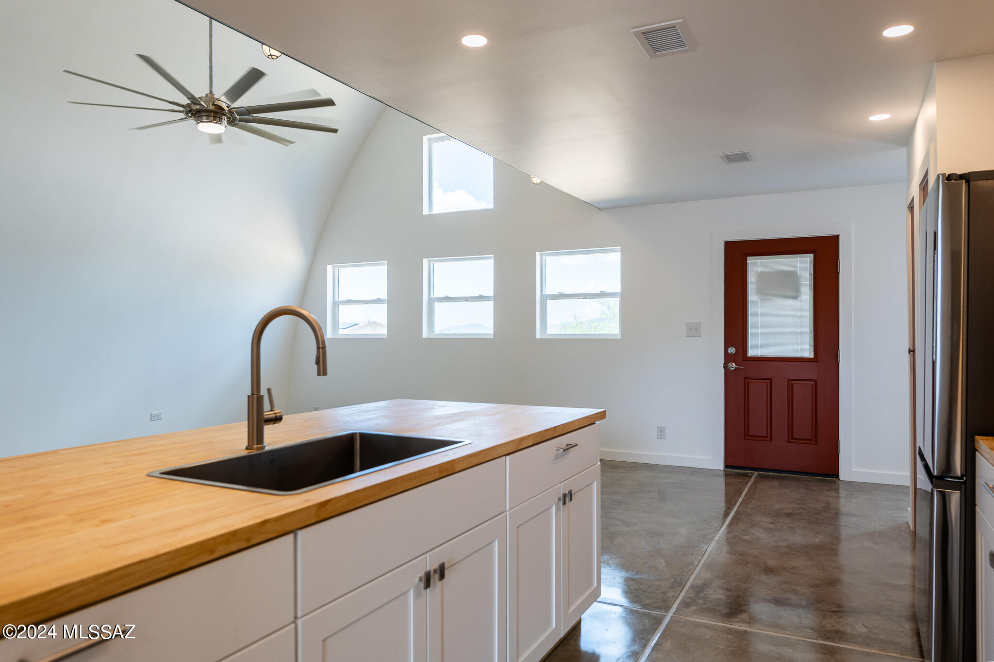 Mescal Lakes - Residential