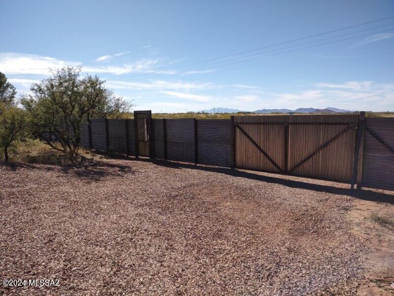 Mescal Lakes - Residential