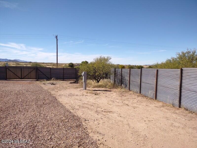 Mescal Lakes - Residential