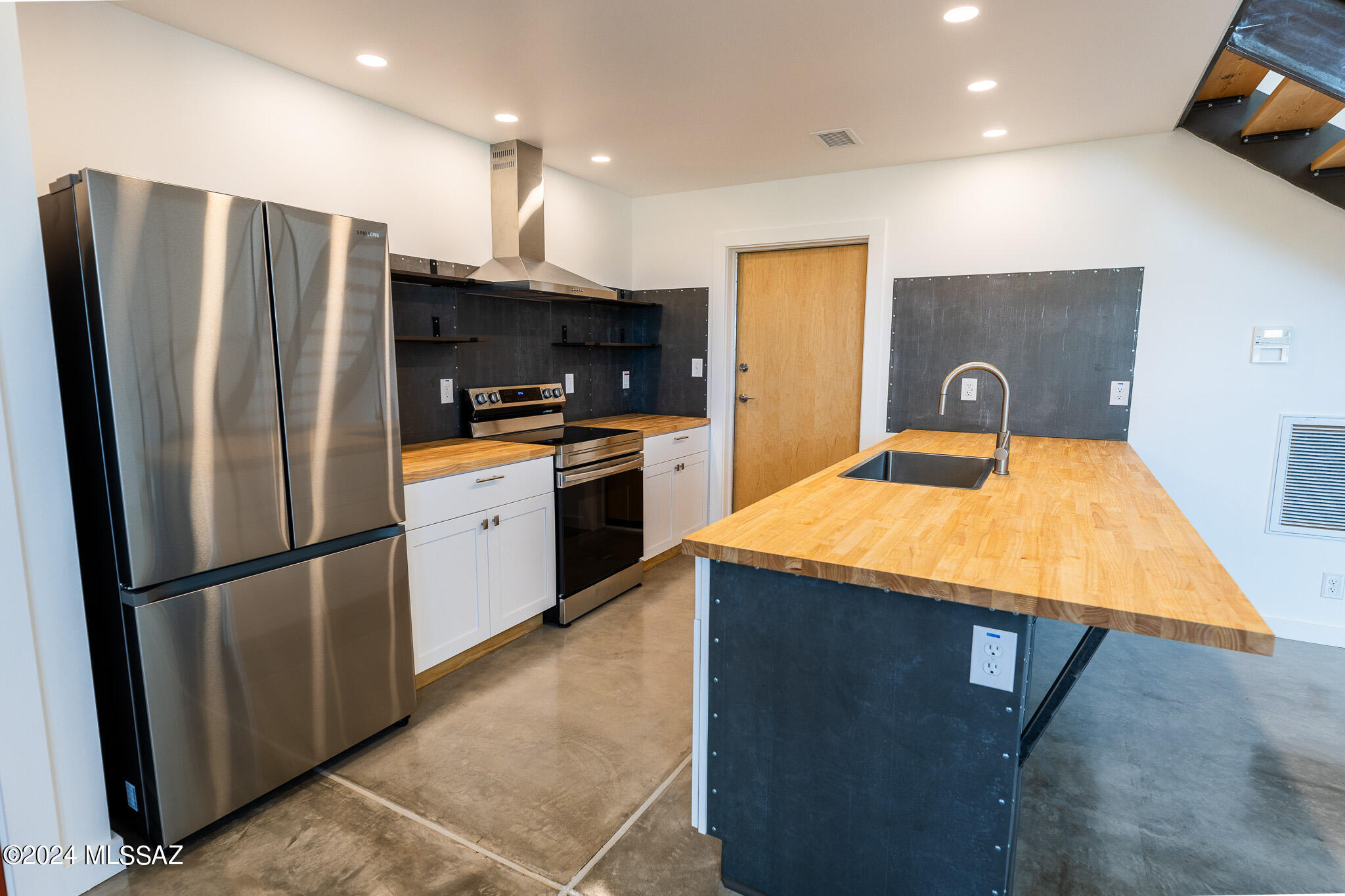 Mescal Lakes - Residential